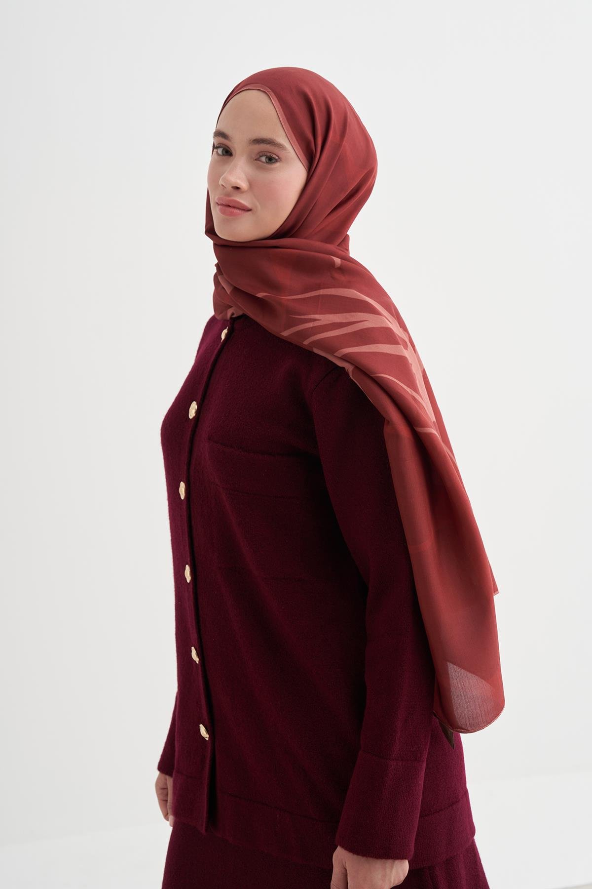 Vera Monogram Floş Şal Kızıl