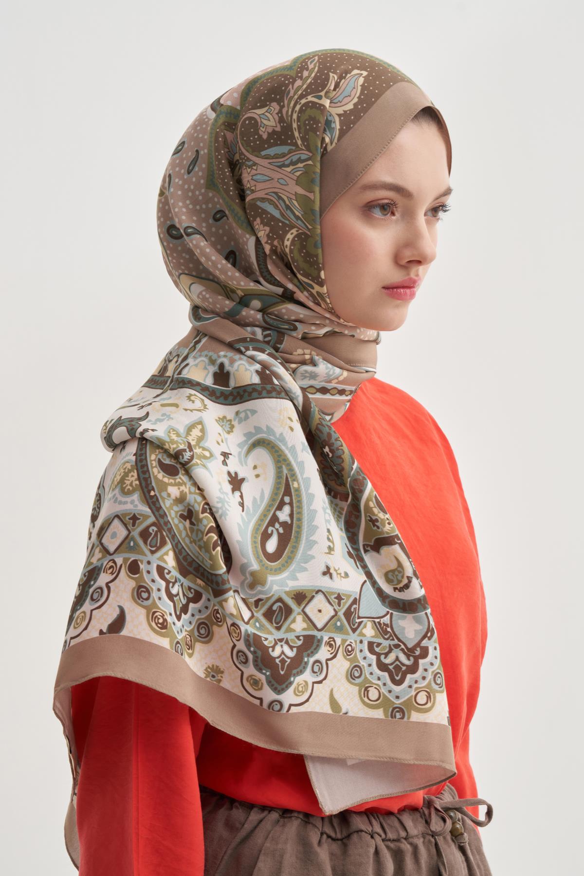 Liora Krem Nilla Pamuklu Şal