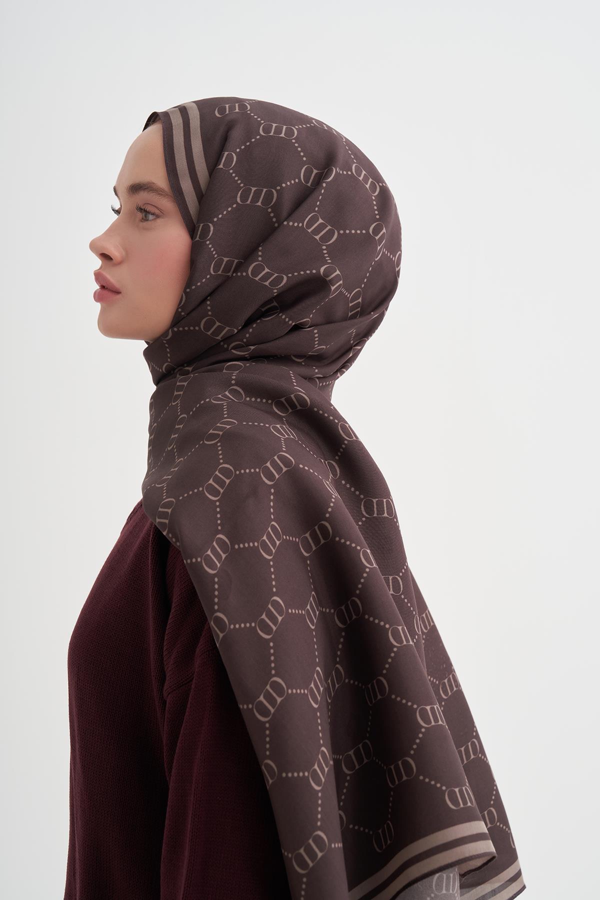 Grace Monogram Floş Şal Acı Kahve