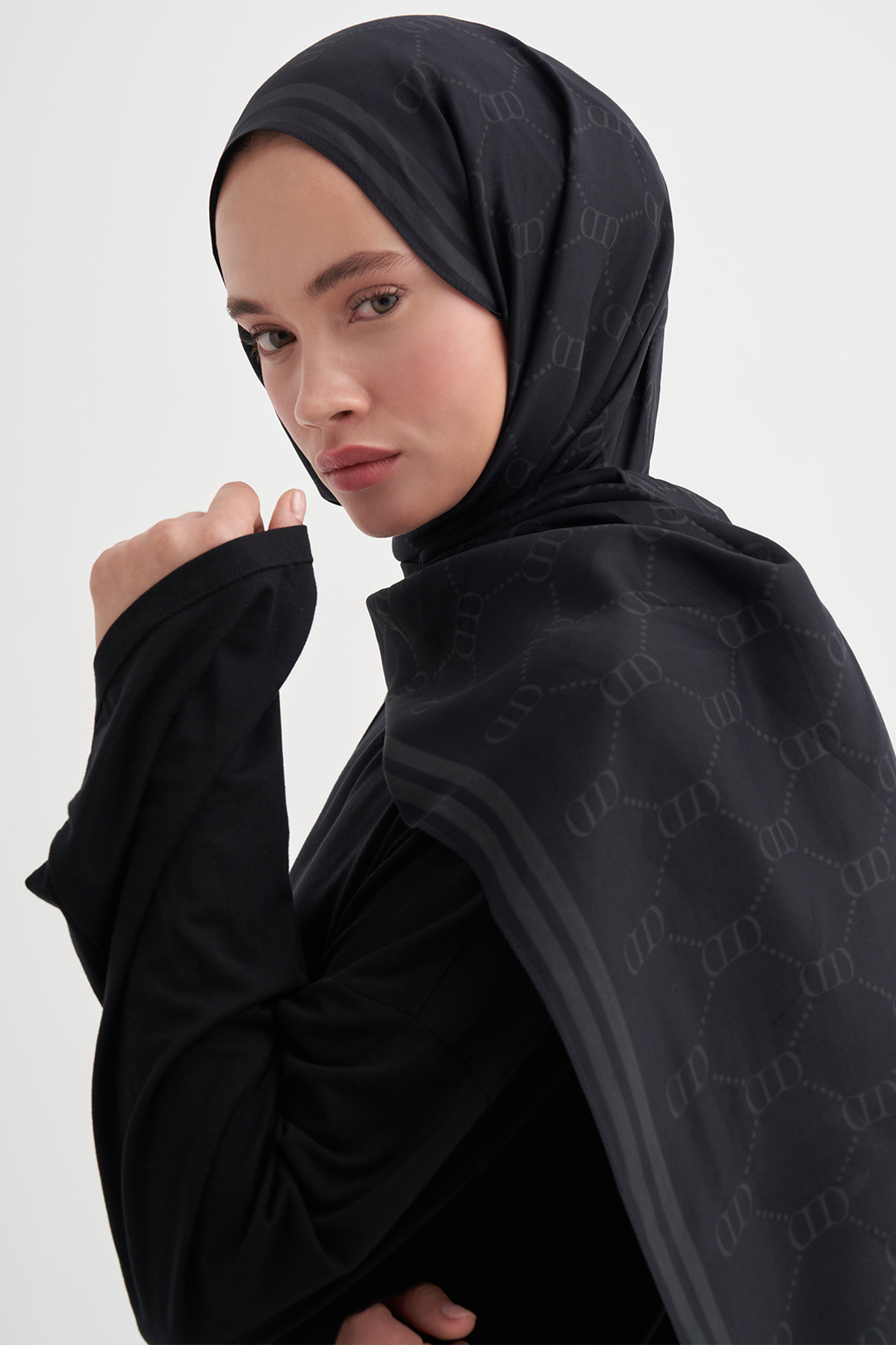 Grace Monogram Floş Şal Siyah