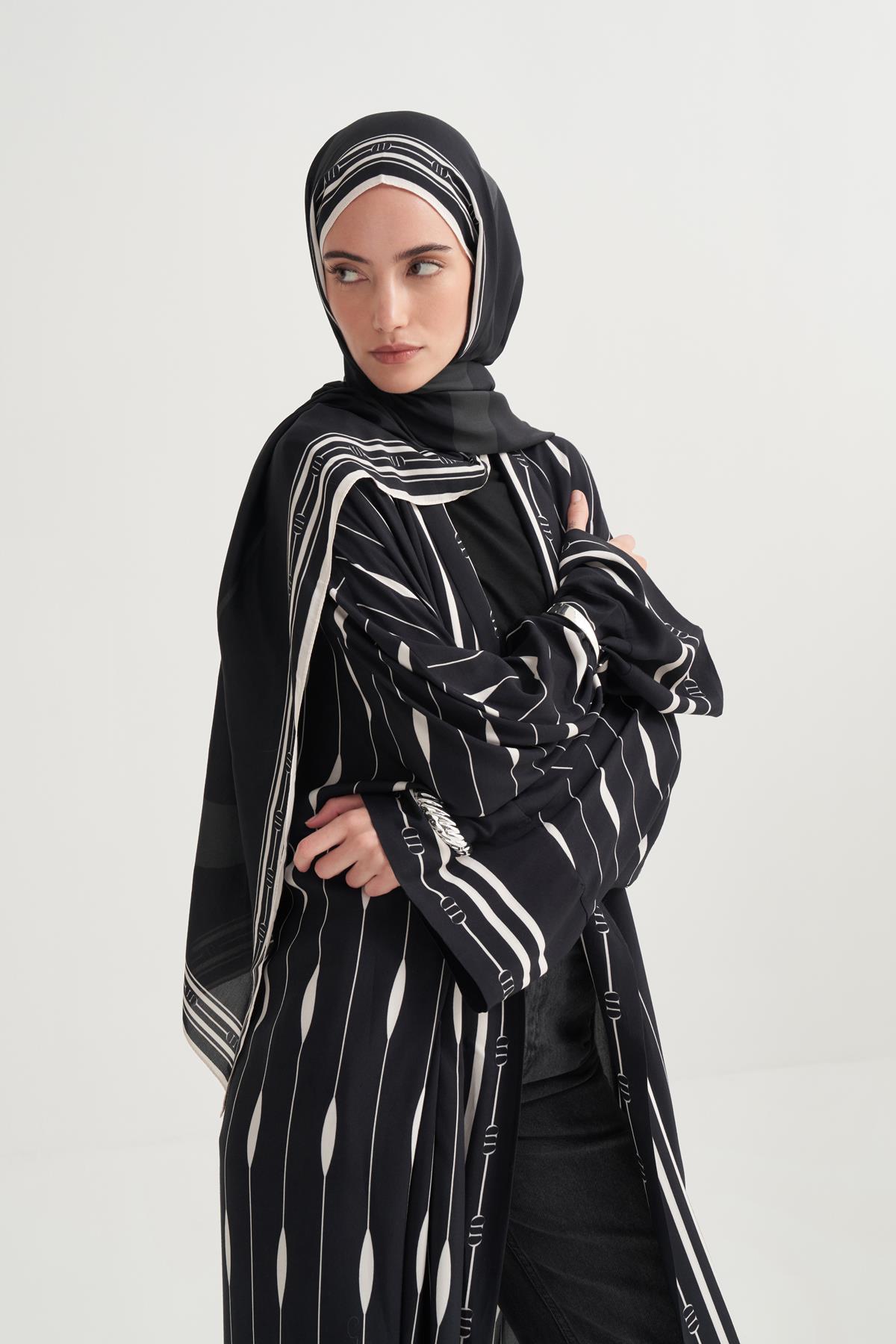 Zyra Monogram Floş Şal Siyah