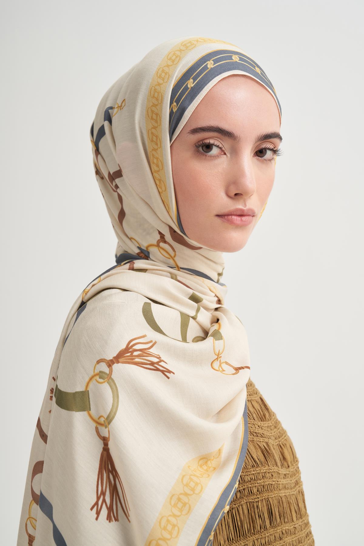 Alvena İncira Viskon Şal Krem