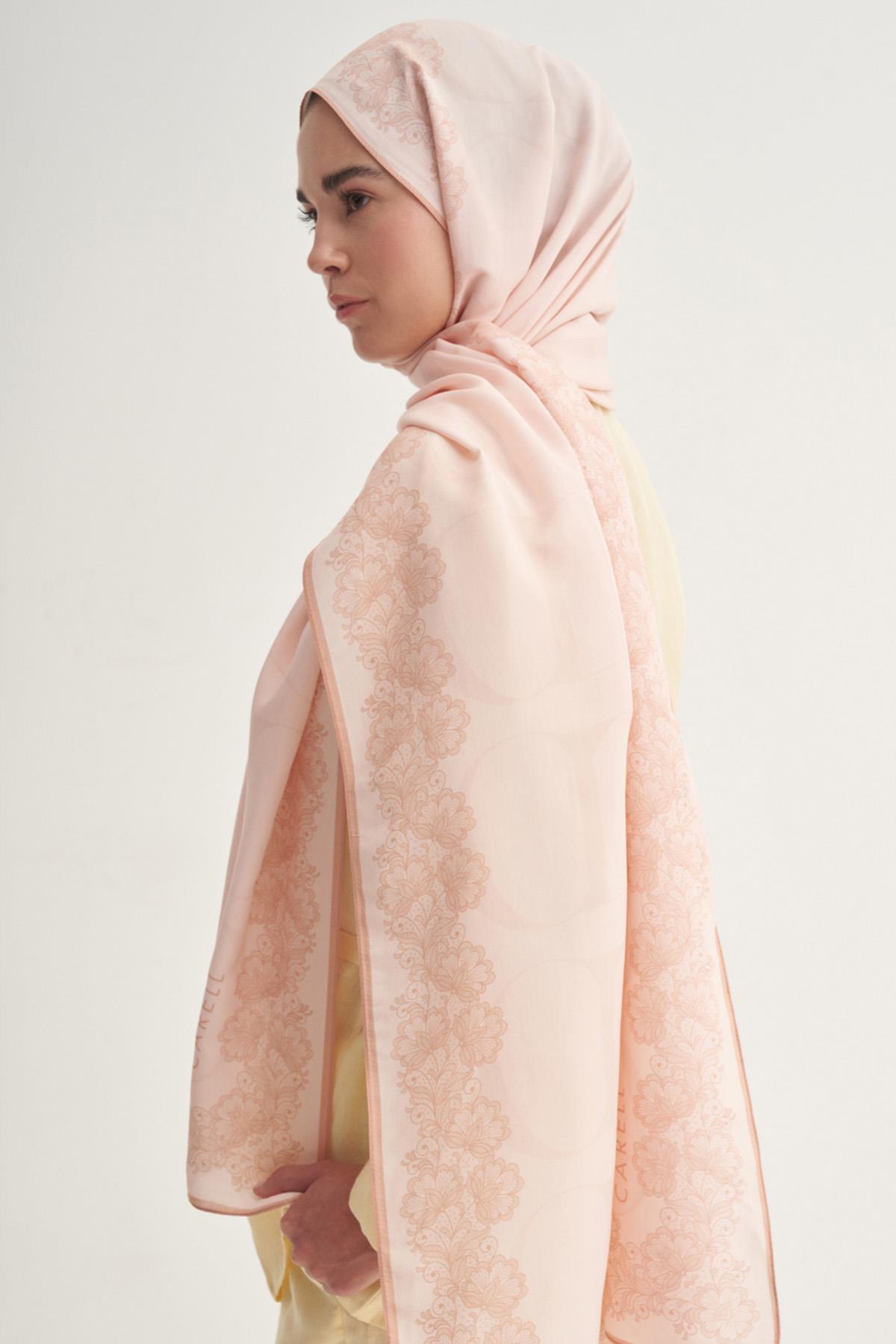 Floral Çiçekli Monogram Floş Şal Somon