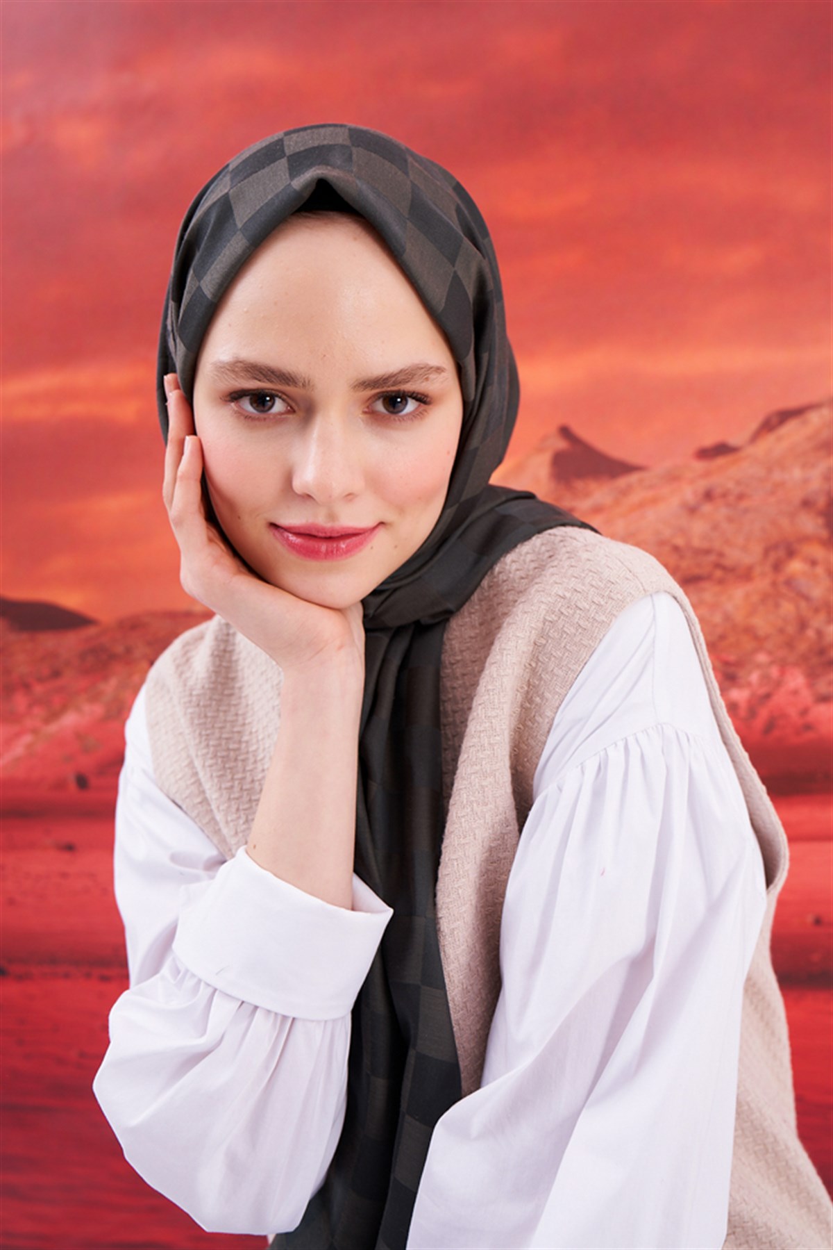 Dama Jakar İtalyan İpekli Şal Haki