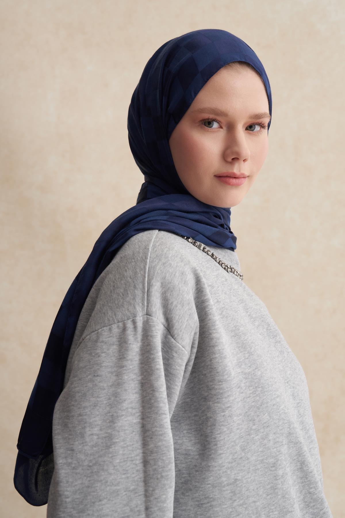 Dama Jakar İtalyan İpekli Şal Koyu Lacivert