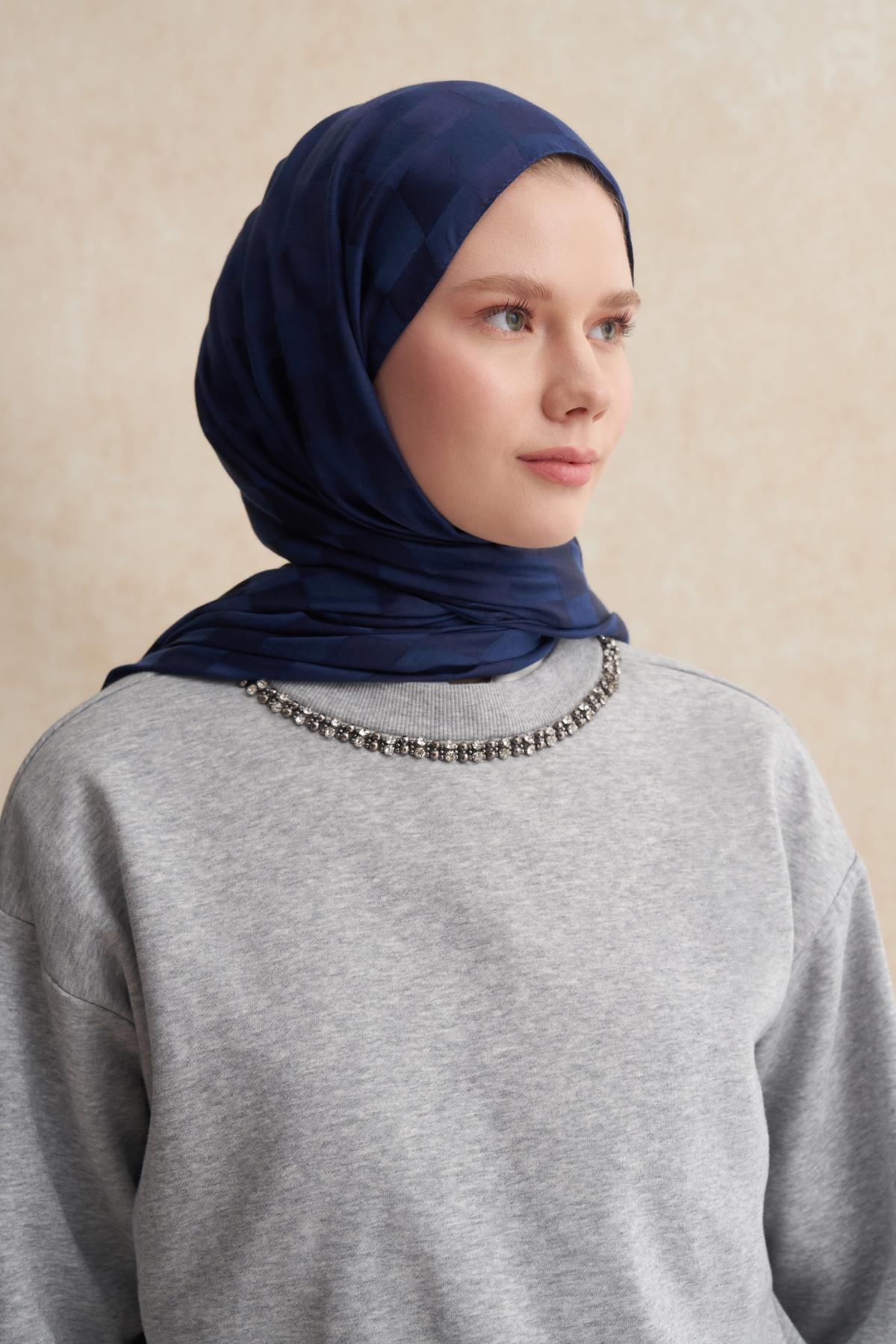 Dama Jakar İtalyan İpekli Şal Koyu Lacivert