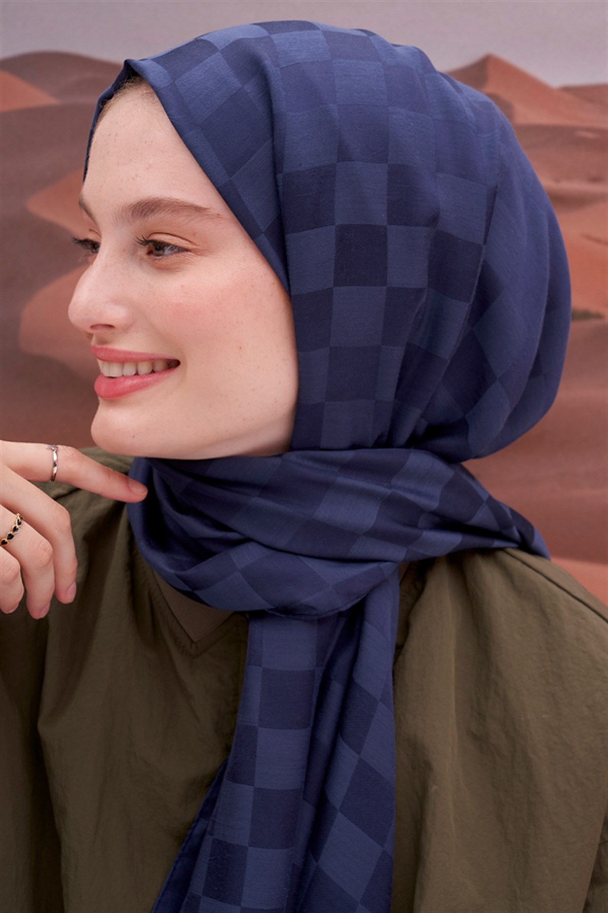 Dama Jakar İtalyan İpekli Şal Lacivert