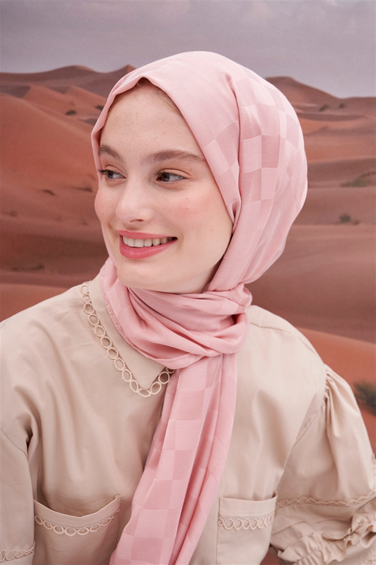 Dama Jakar İtalyan İpekli Şal Pudra