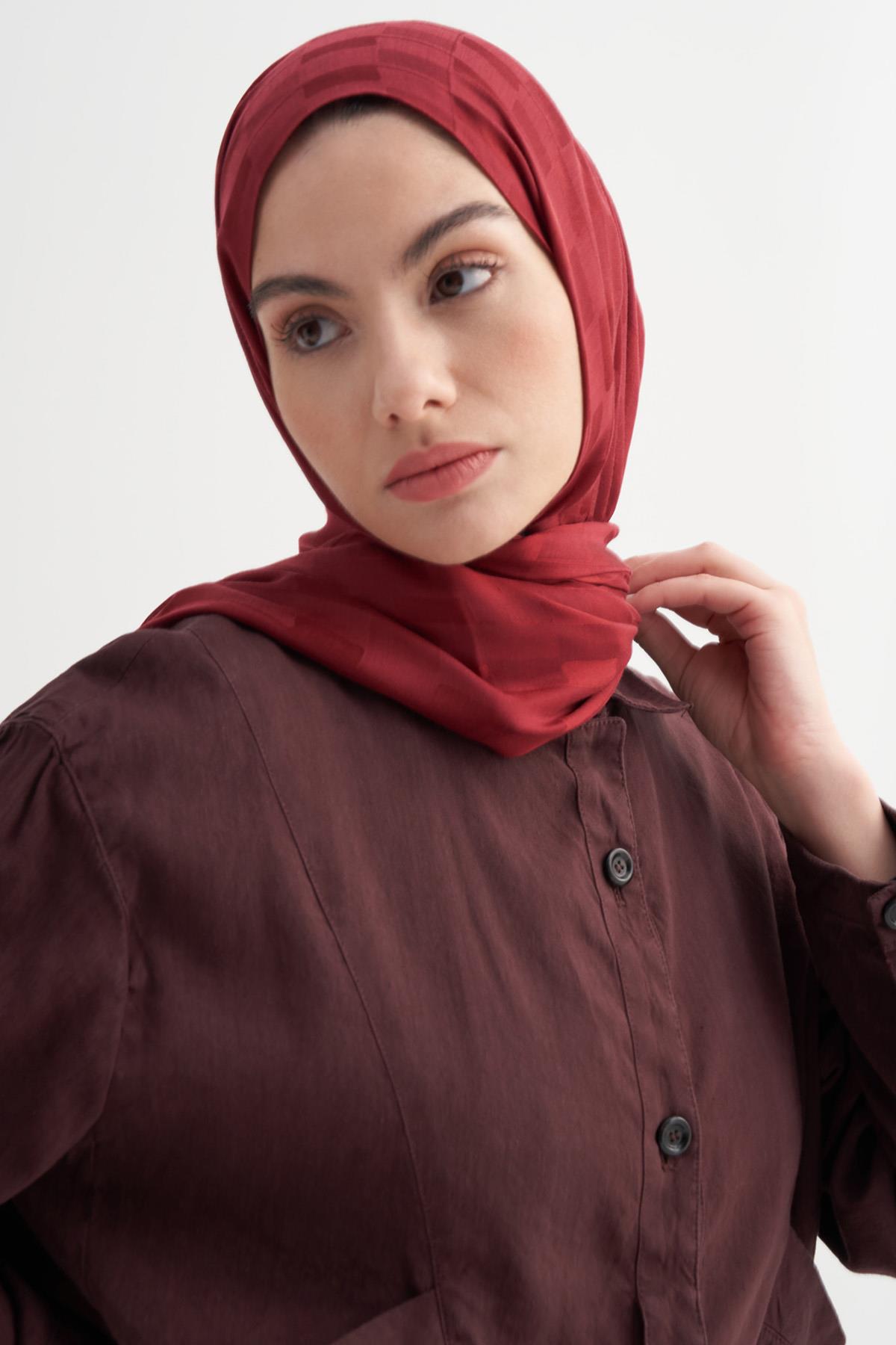 Küpçizgi Jakar İtalyan İpekli Şal Bordo