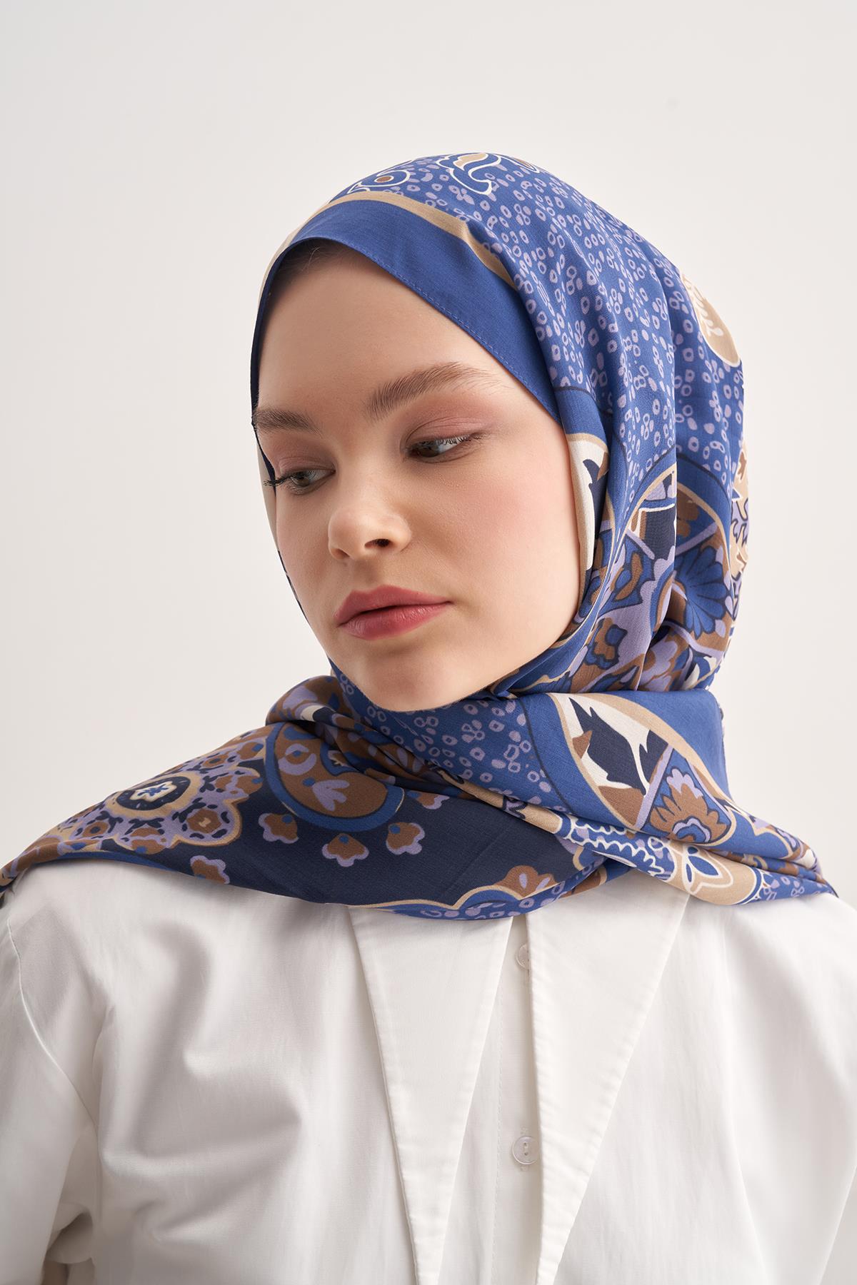 Lune Violet Vela Floş Şal