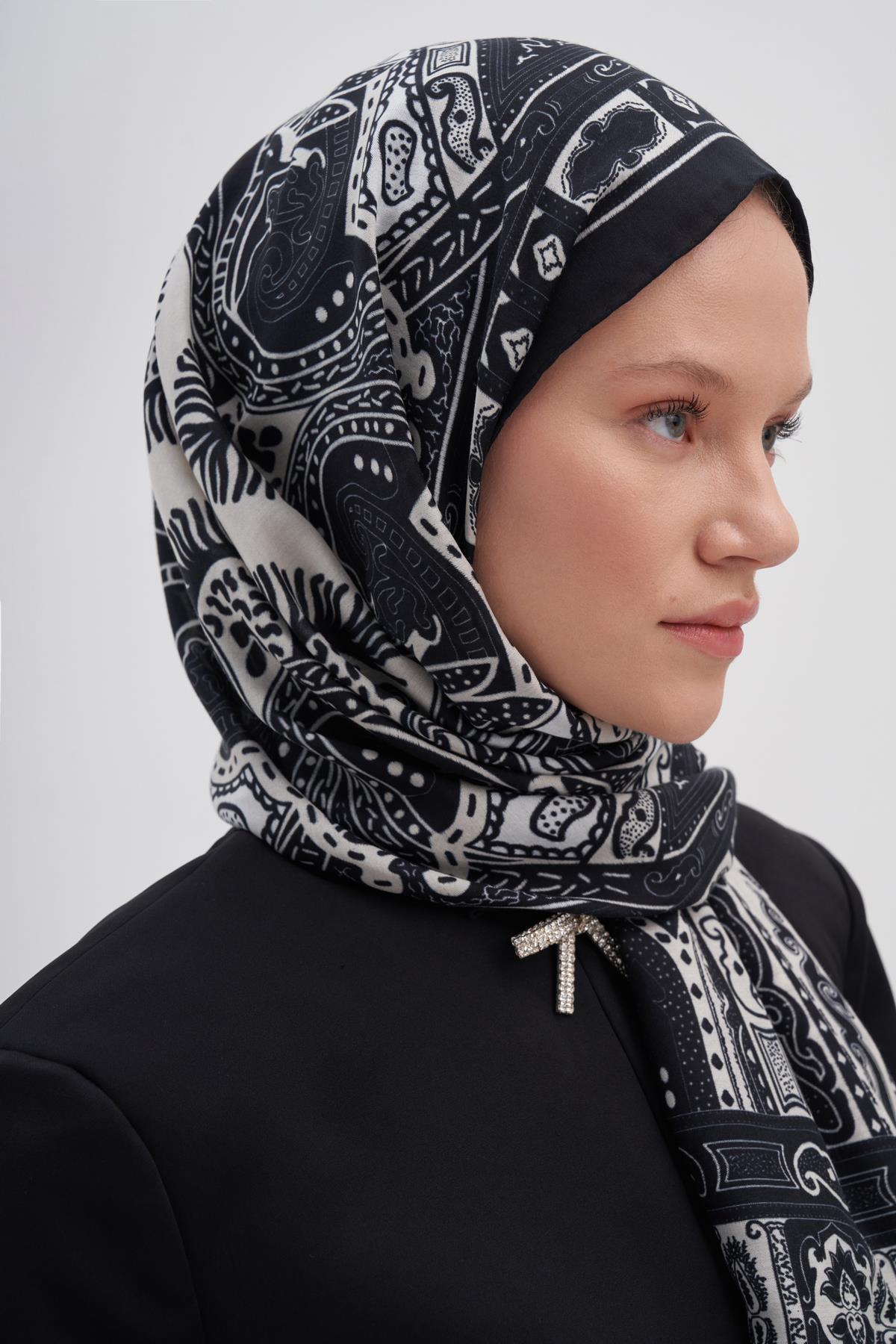 Deep Siyah Early İpek Şal