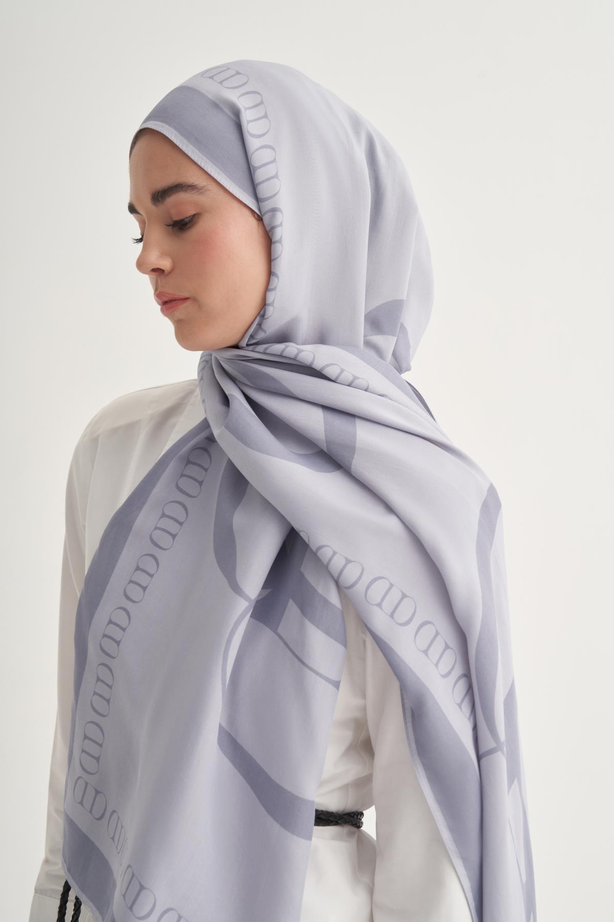 Aura Monogram Floş Şal Füme