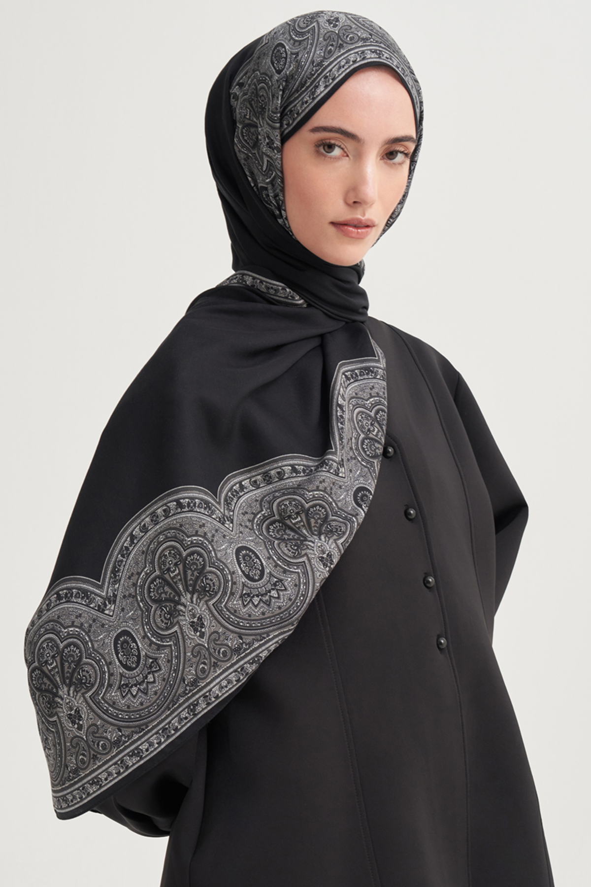 Breeze İncira Viskon Şal Siyah