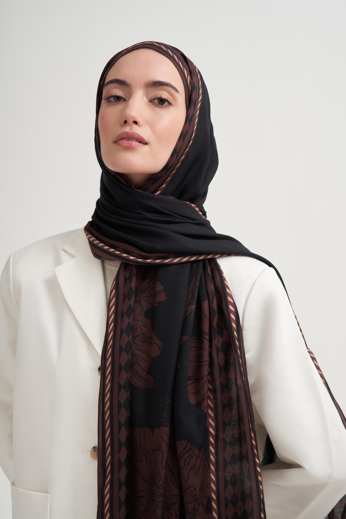 Fiora İncira Viskon Şal Siyah