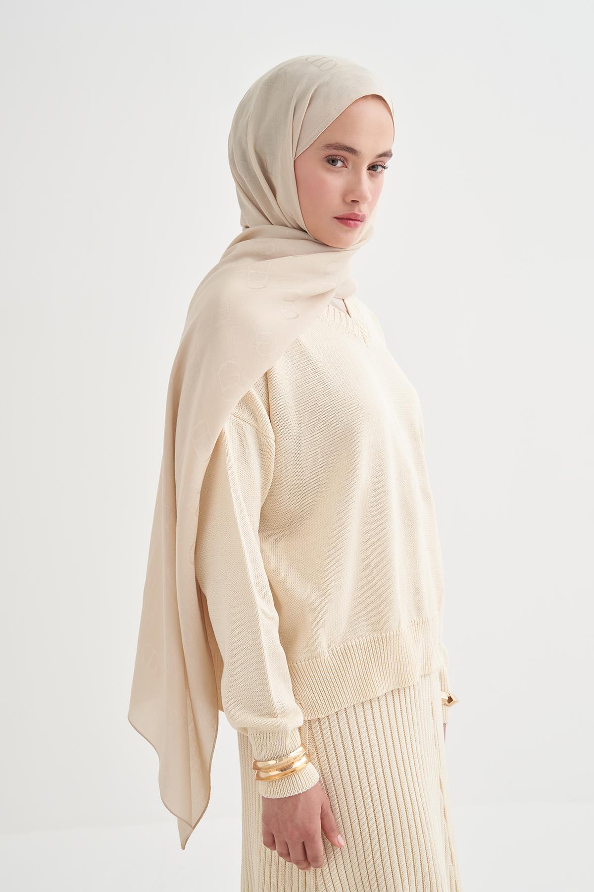 Monogram Desen Liora Pamuk Şal Bej