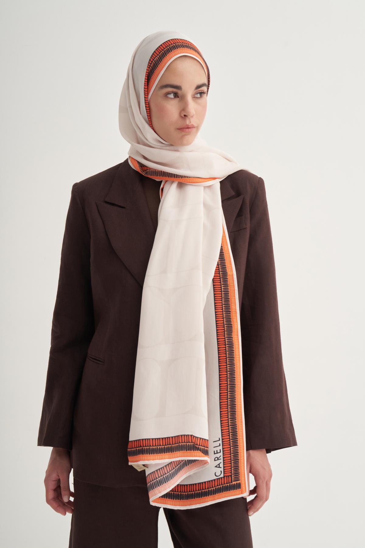 Side Monogram Floş Şal Krem