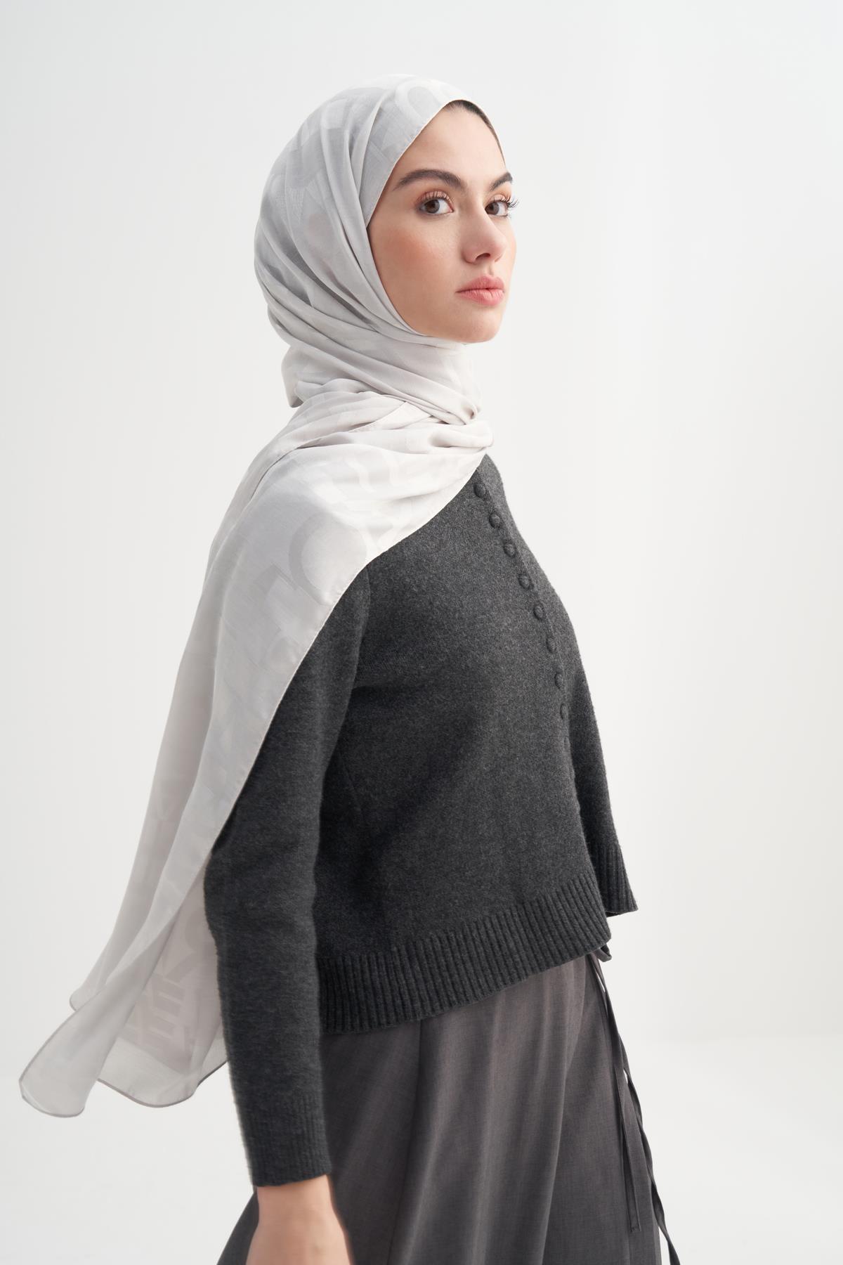 Yazı Desen Jakar İtalyan İpekli Şal Gümüş