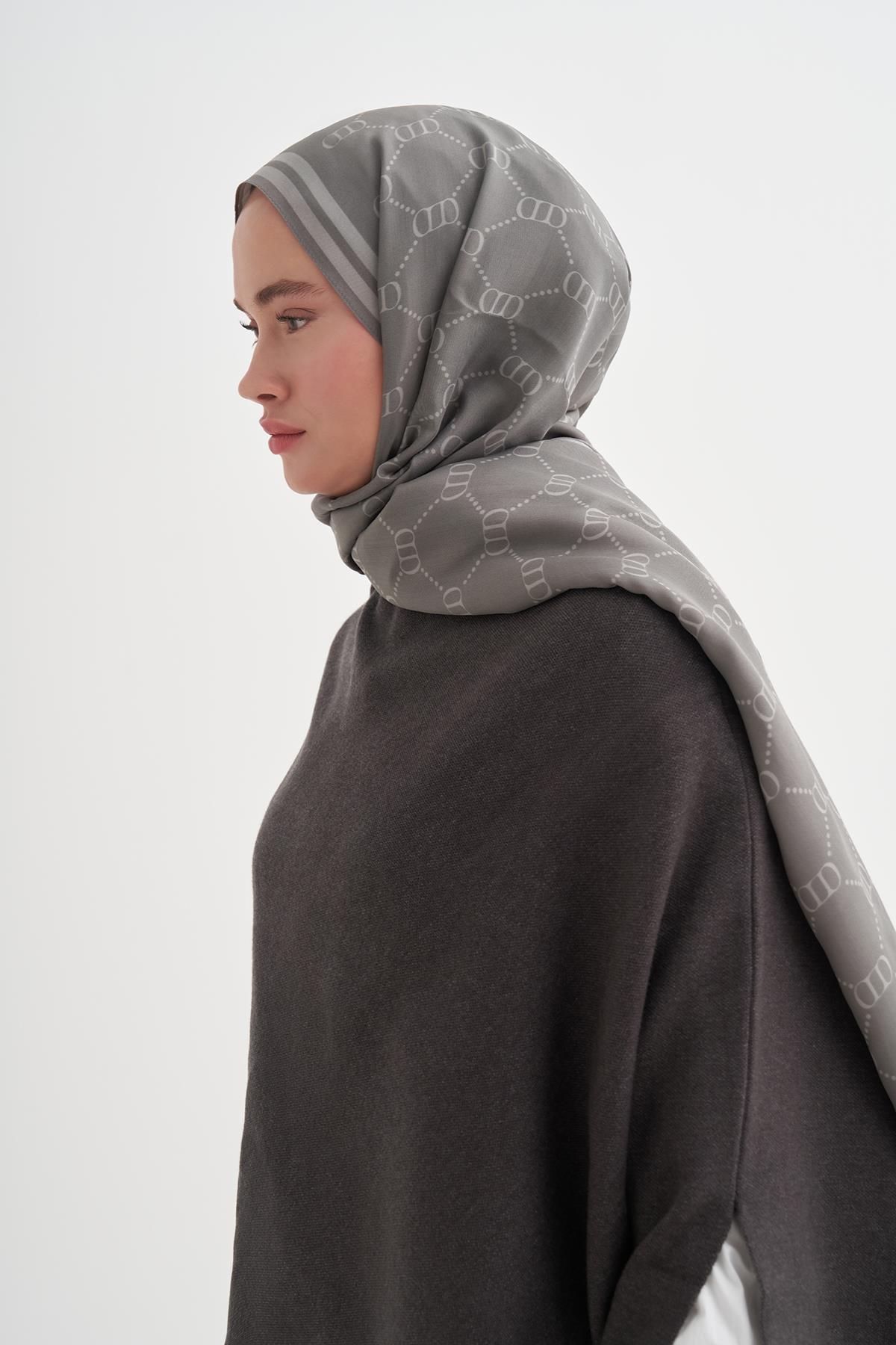 Grace Monogram Floş Şal Gri