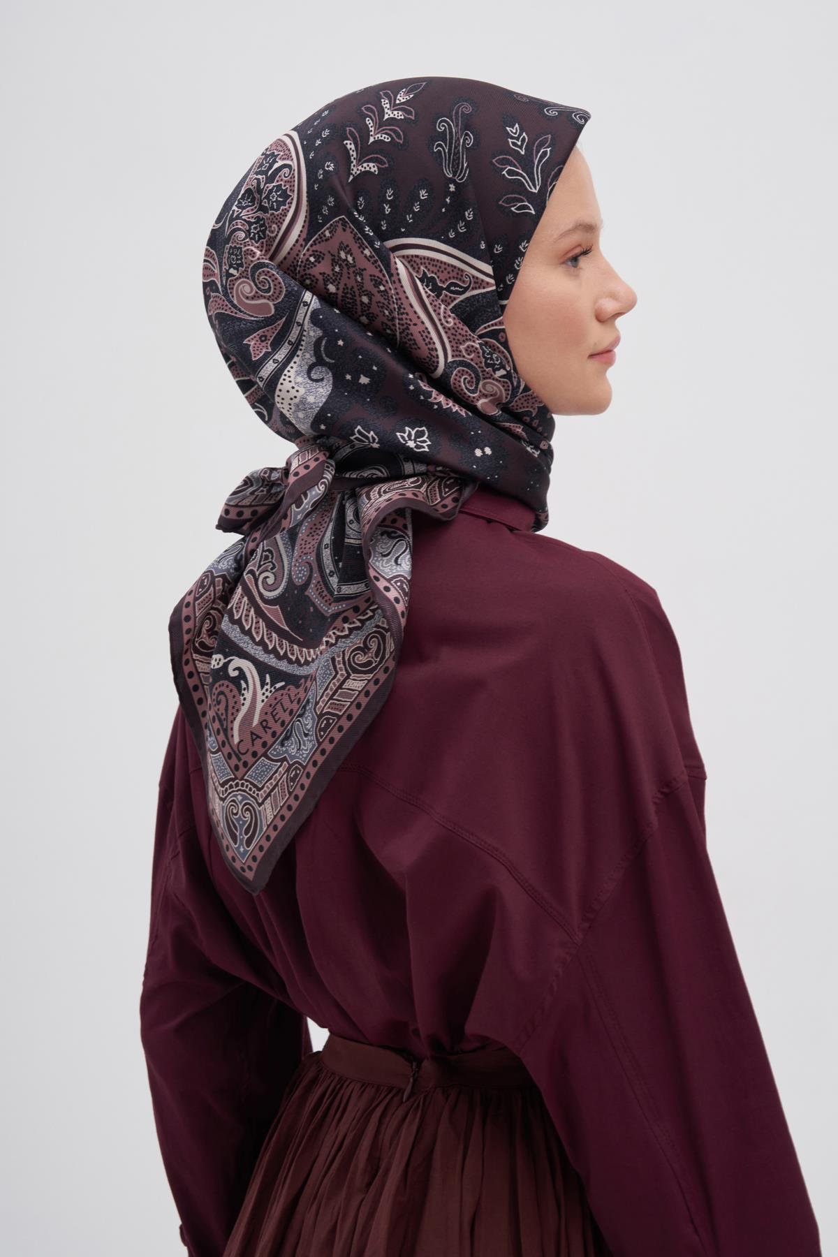 Emera Kızıl Mulbary İpek Eşarp