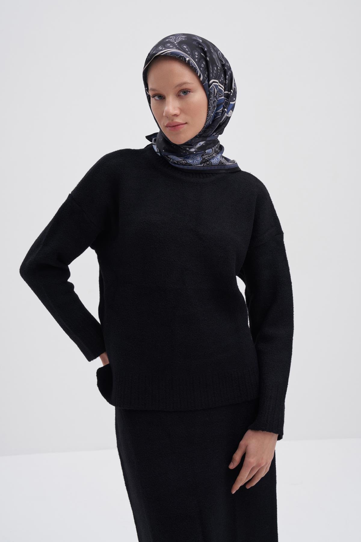 Emera Lacivert Mulbary İpek Eşarp