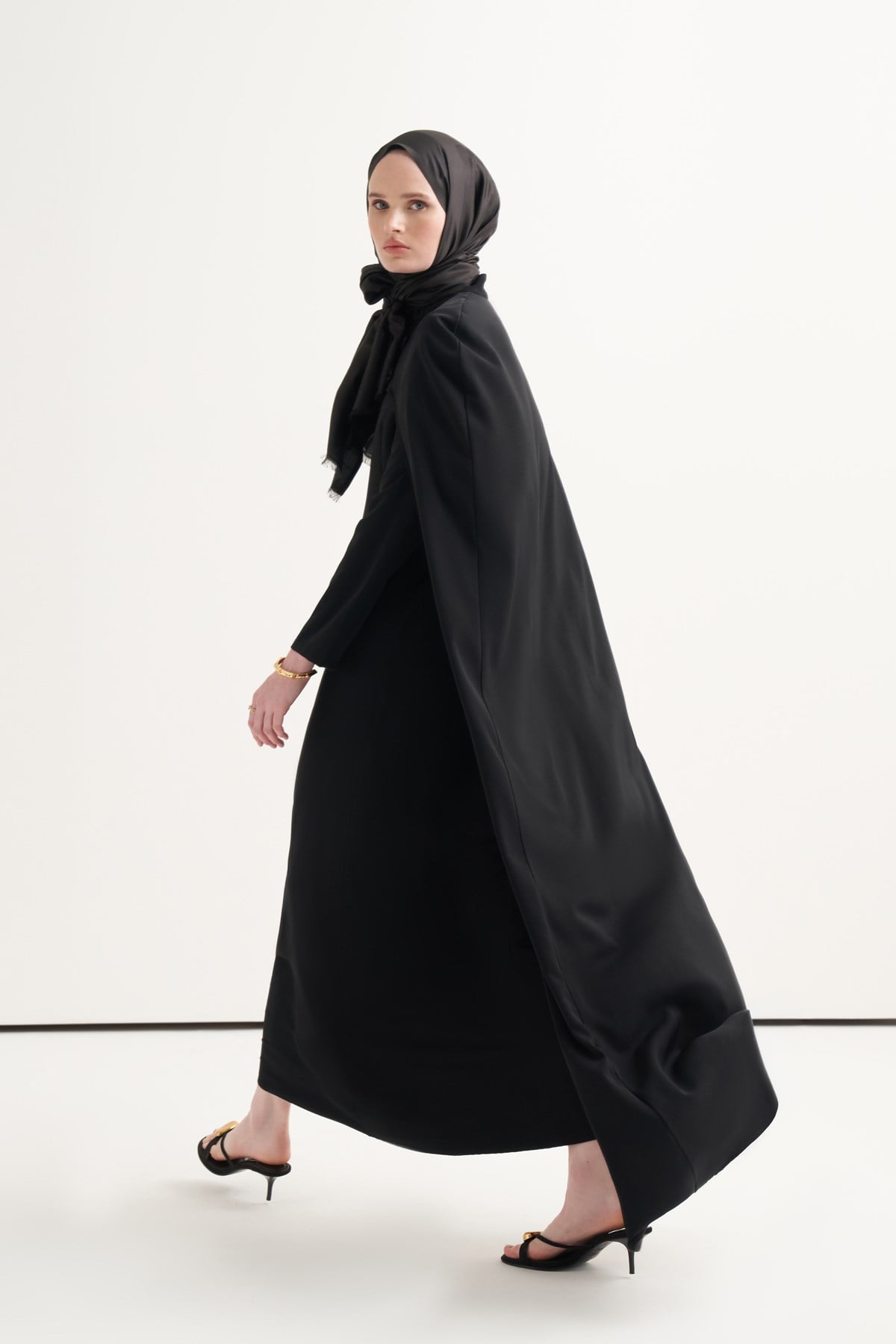 Çin Düğmeli Kaftan Elbise Siyah
