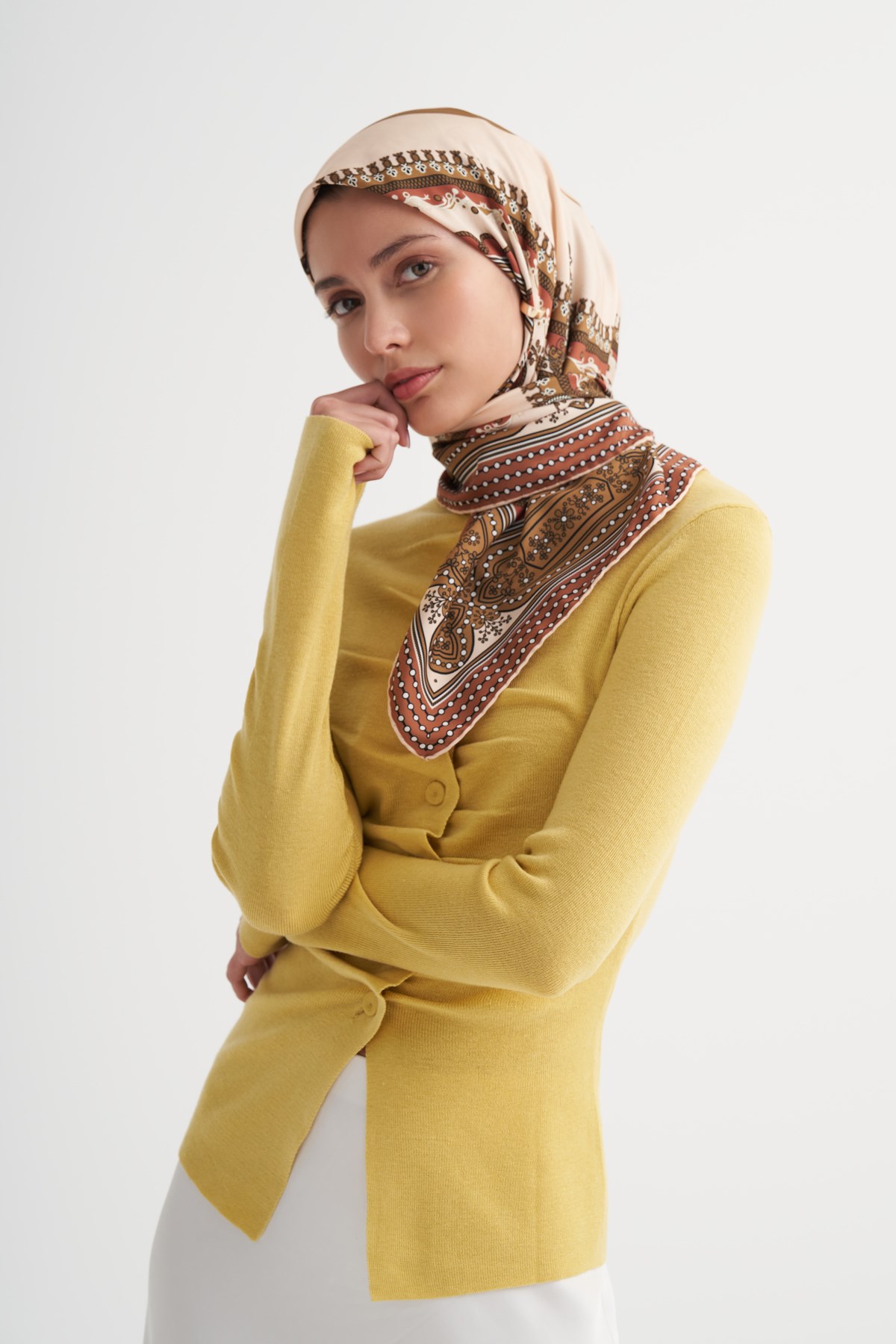 Legacy Krem Twill Eşarp
