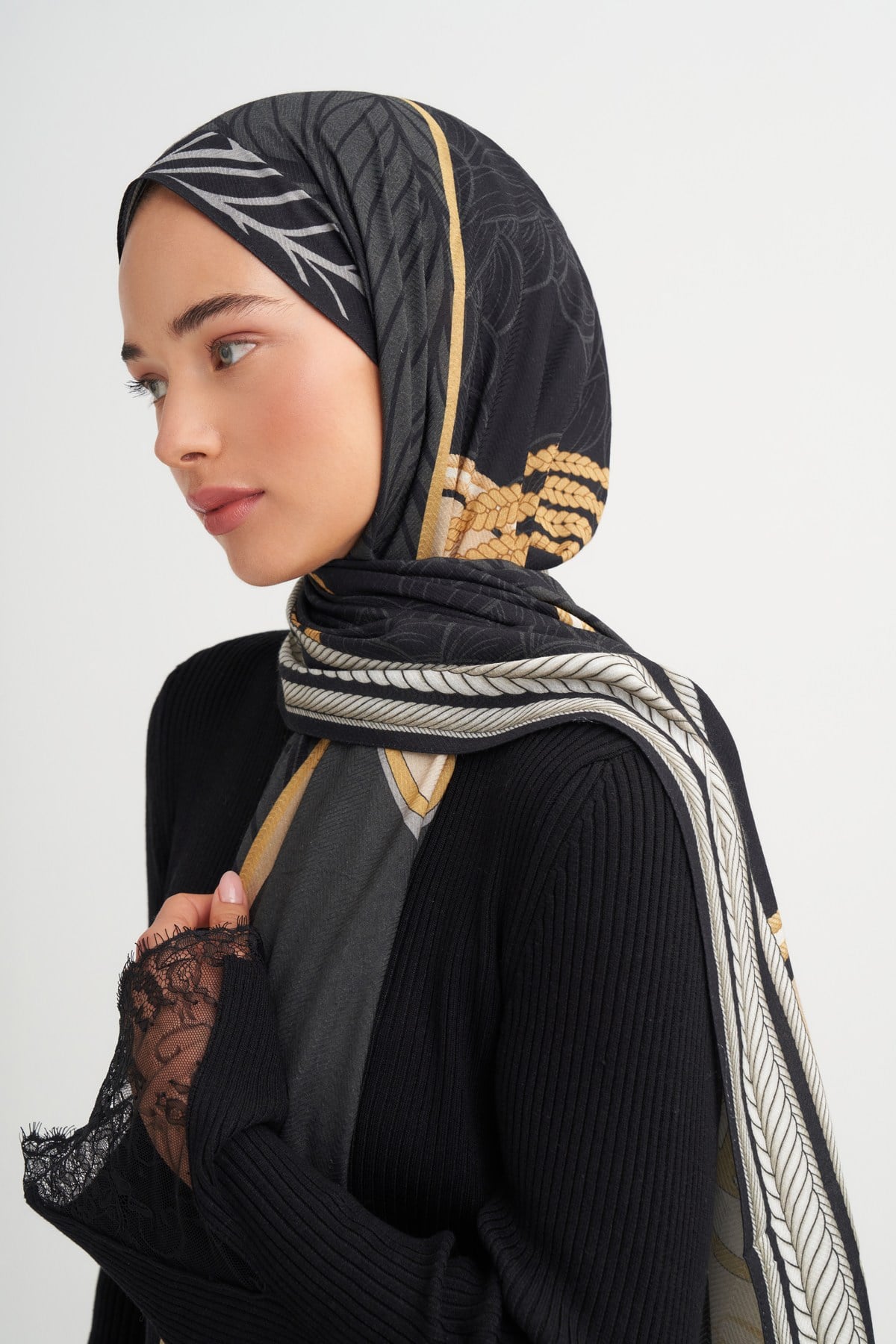 Deco Desen Reniva Tensel Şal Siyah