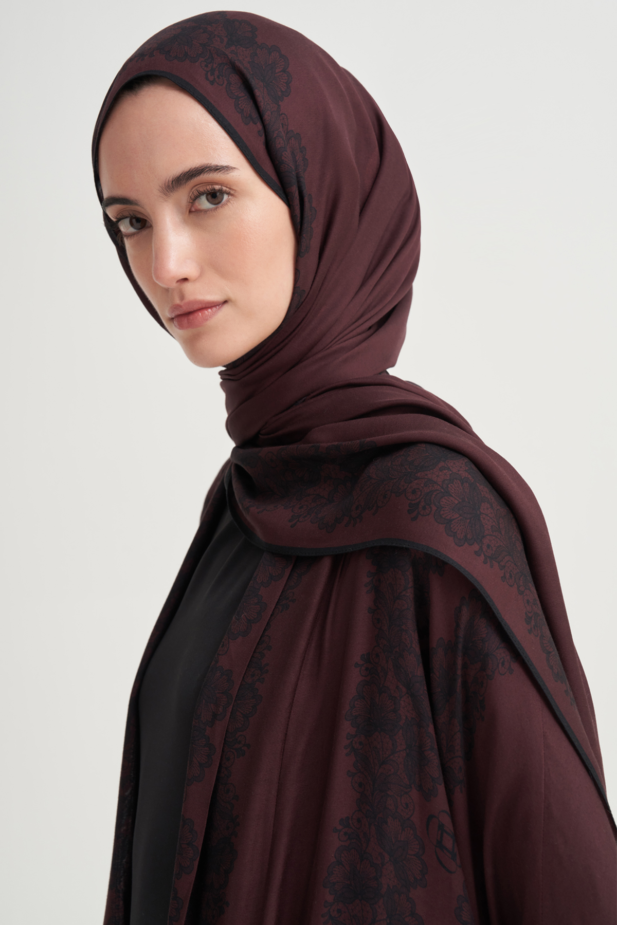 Viora İncira Viskon Şal Mürdüm