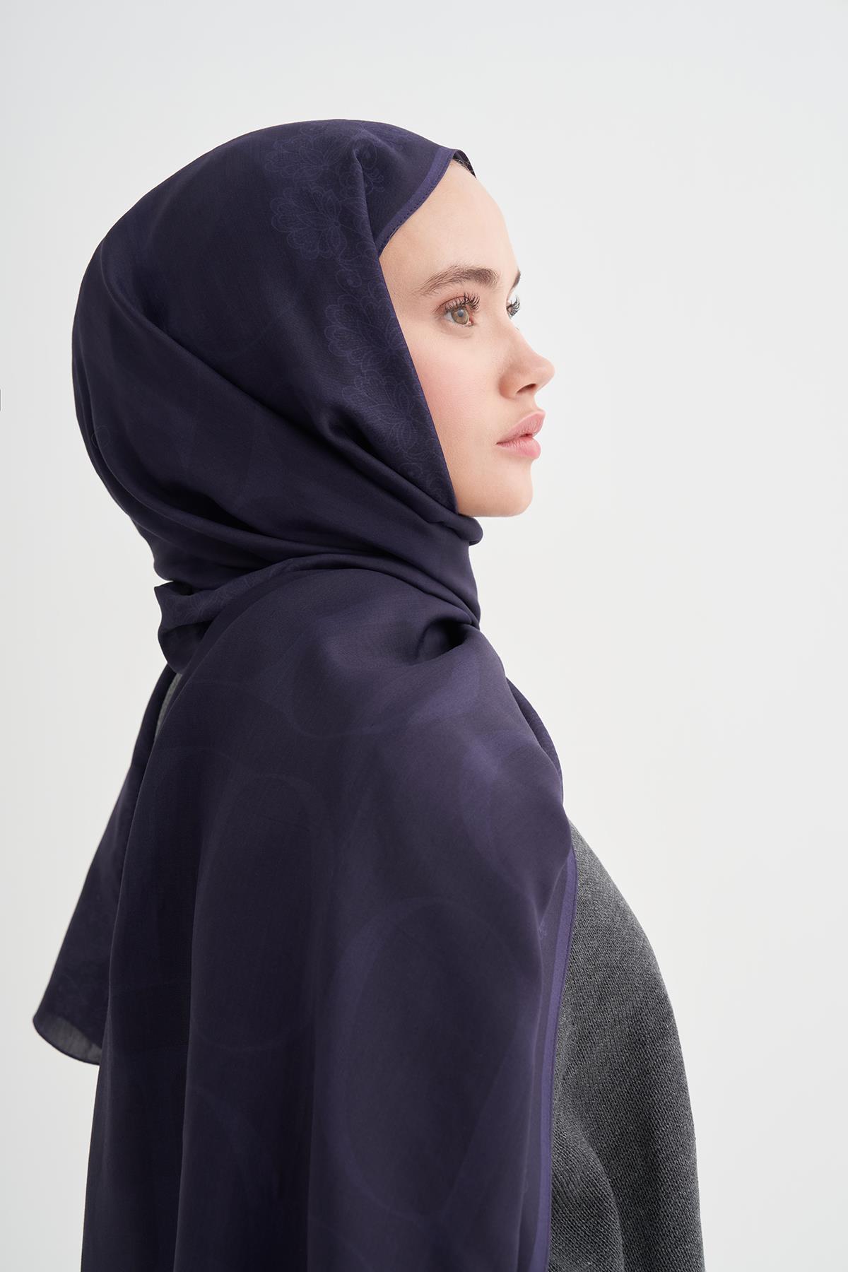 Floral Monogram Floş Şal Morcivert