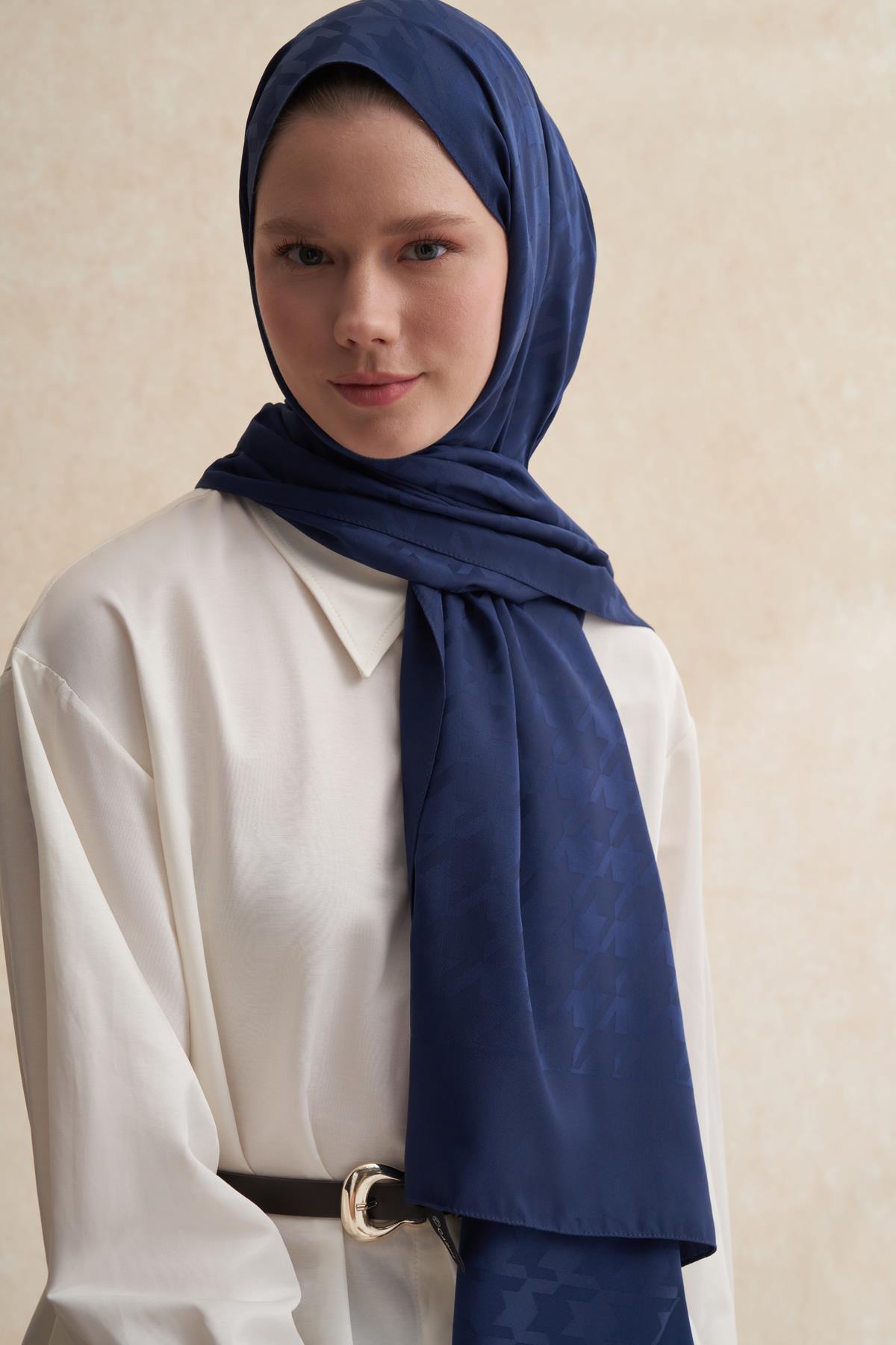 Kazayağı Desen Pamuk İpek Şal Koyu Lacivert