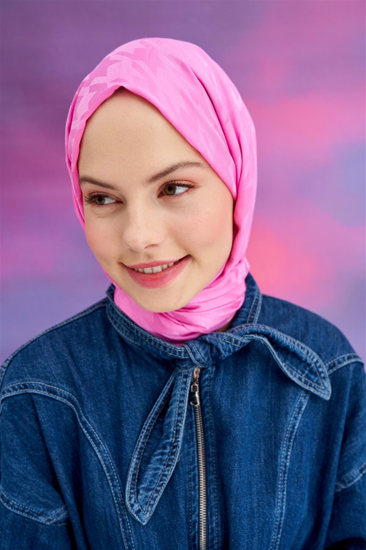 Kazayağı İtalyan Jakar İpekli Şal Pembe