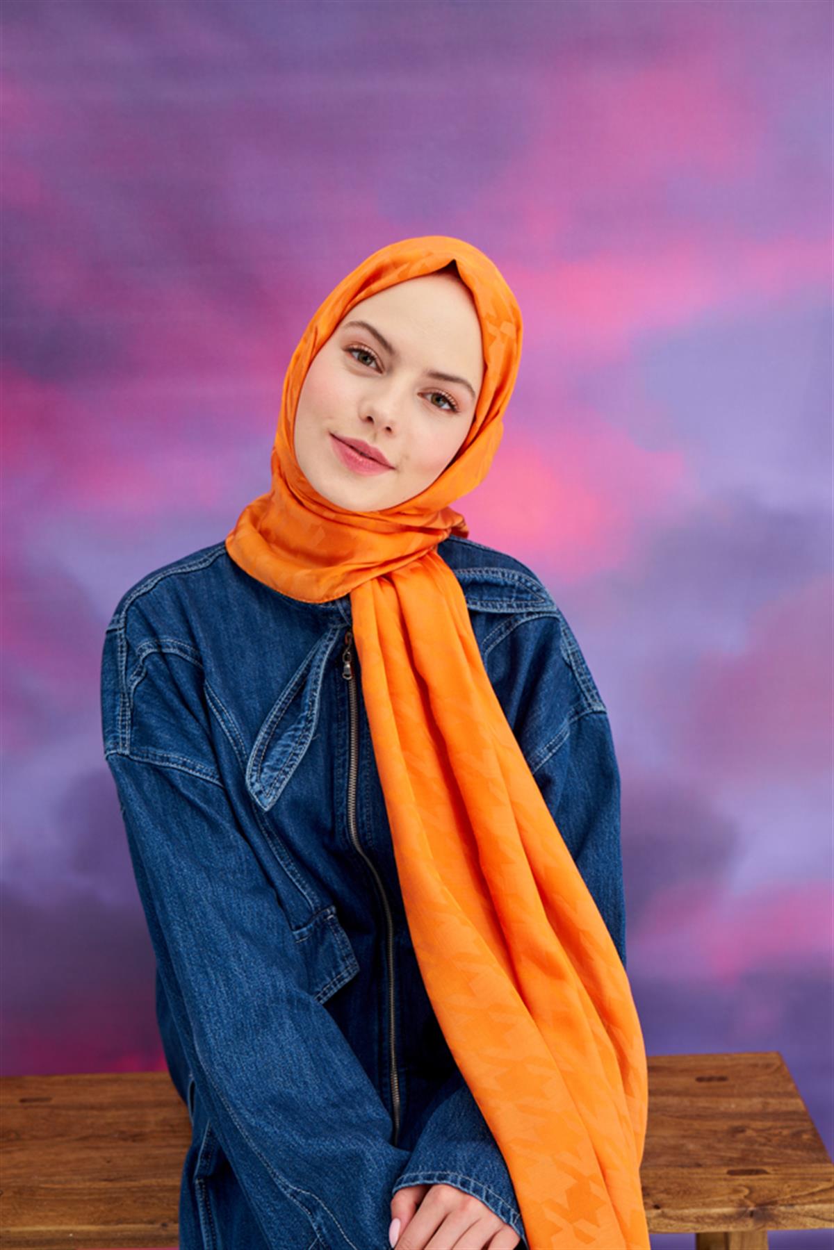 Kazayağı İtalyan Jakar İpekli Şal Turuncu