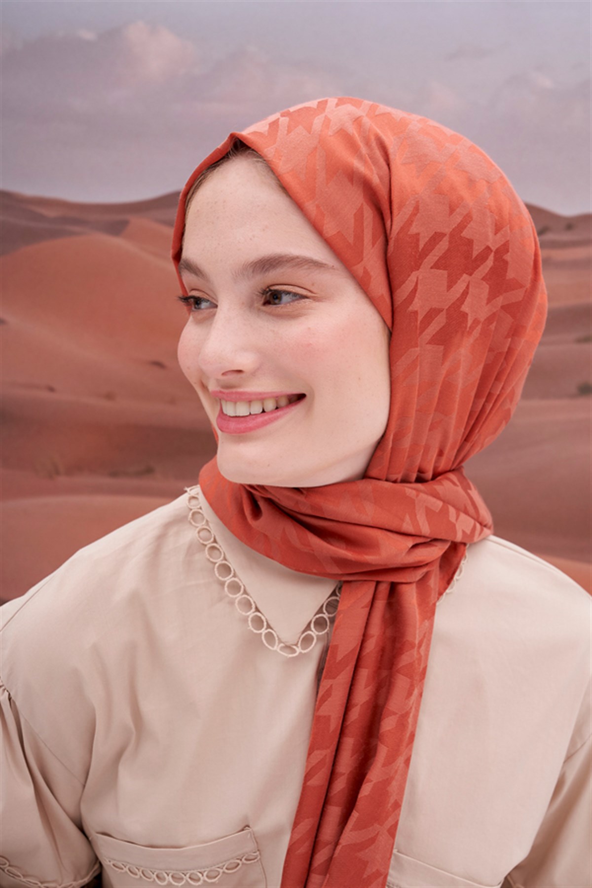 Kazayağı Jakar İtalyan İpekli Şal Kiremit