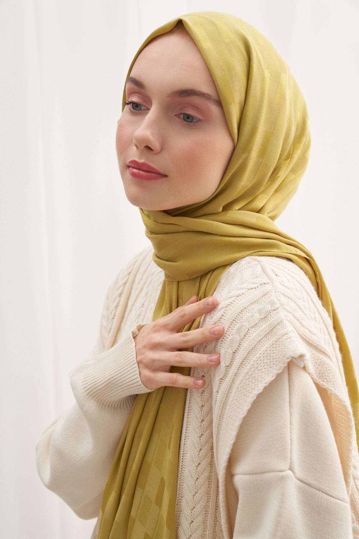 Küpçizgi Jakar İtalyan İpekli Şal Hardal