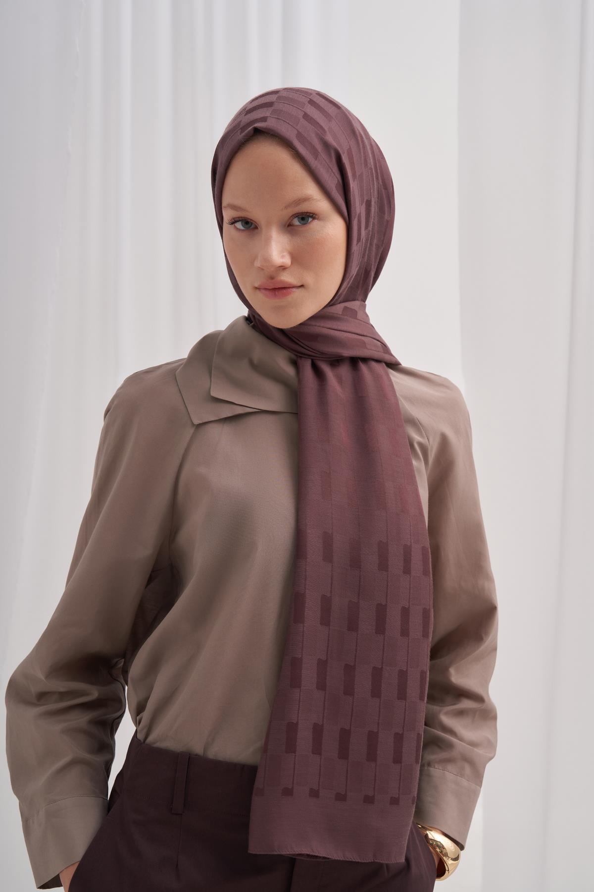 Küpçizgi Jakar İtalyan İpekli Şal Koyu Gül Kurusu