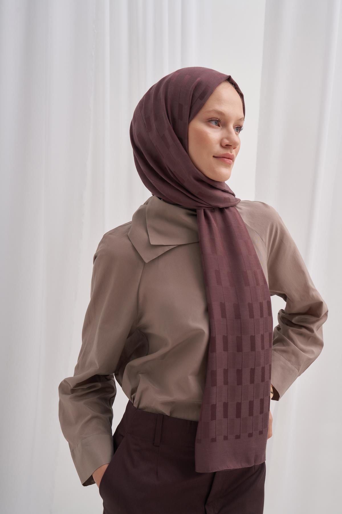 Küpçizgi Jakar İtalyan İpekli Şal Koyu Gül Kurusu