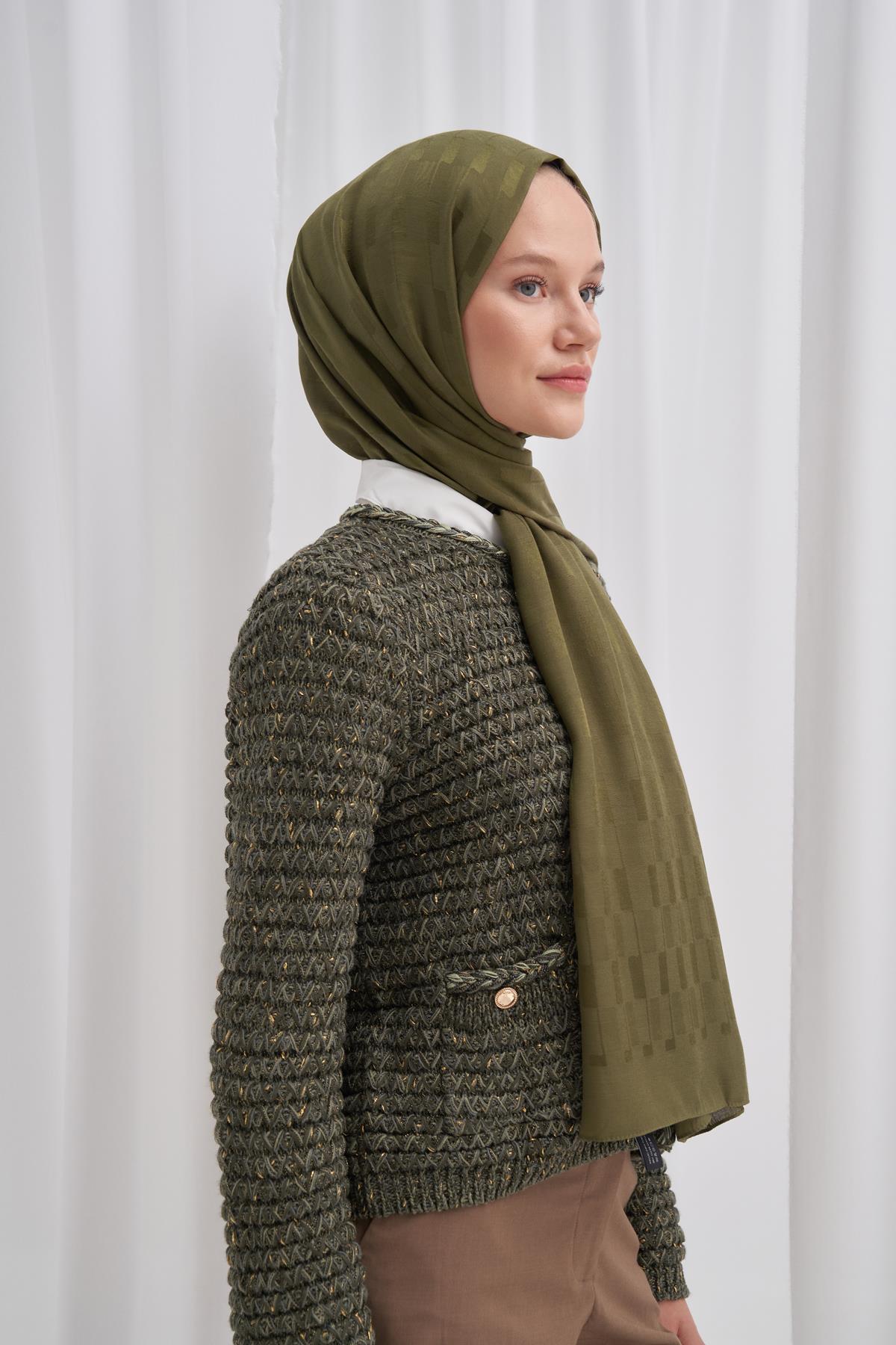 Küpçizgi Jakar İtalyan İpekli Şal Zeytin Yeşili