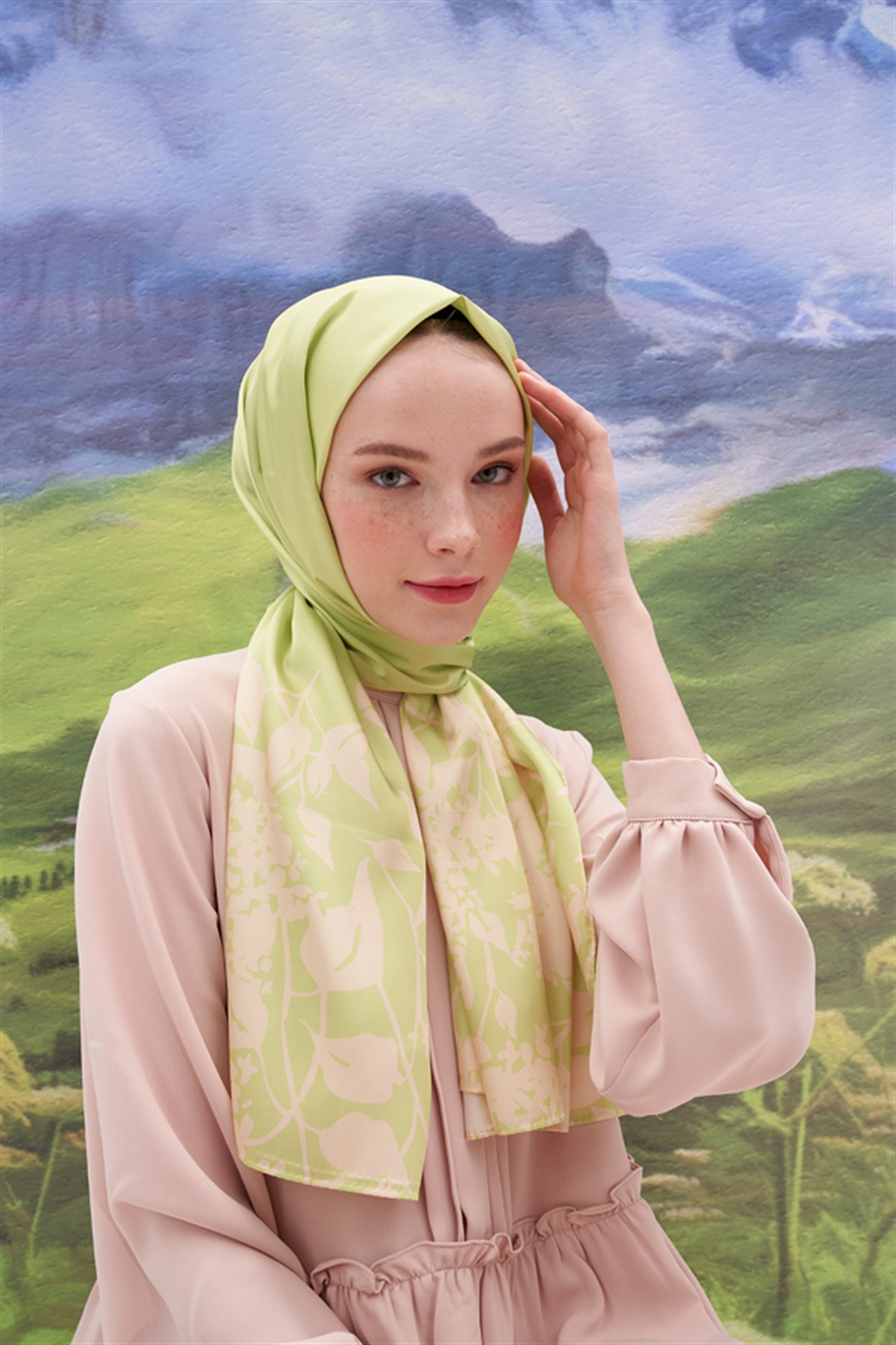 Lina Fıstık Yeşili Twill Şal