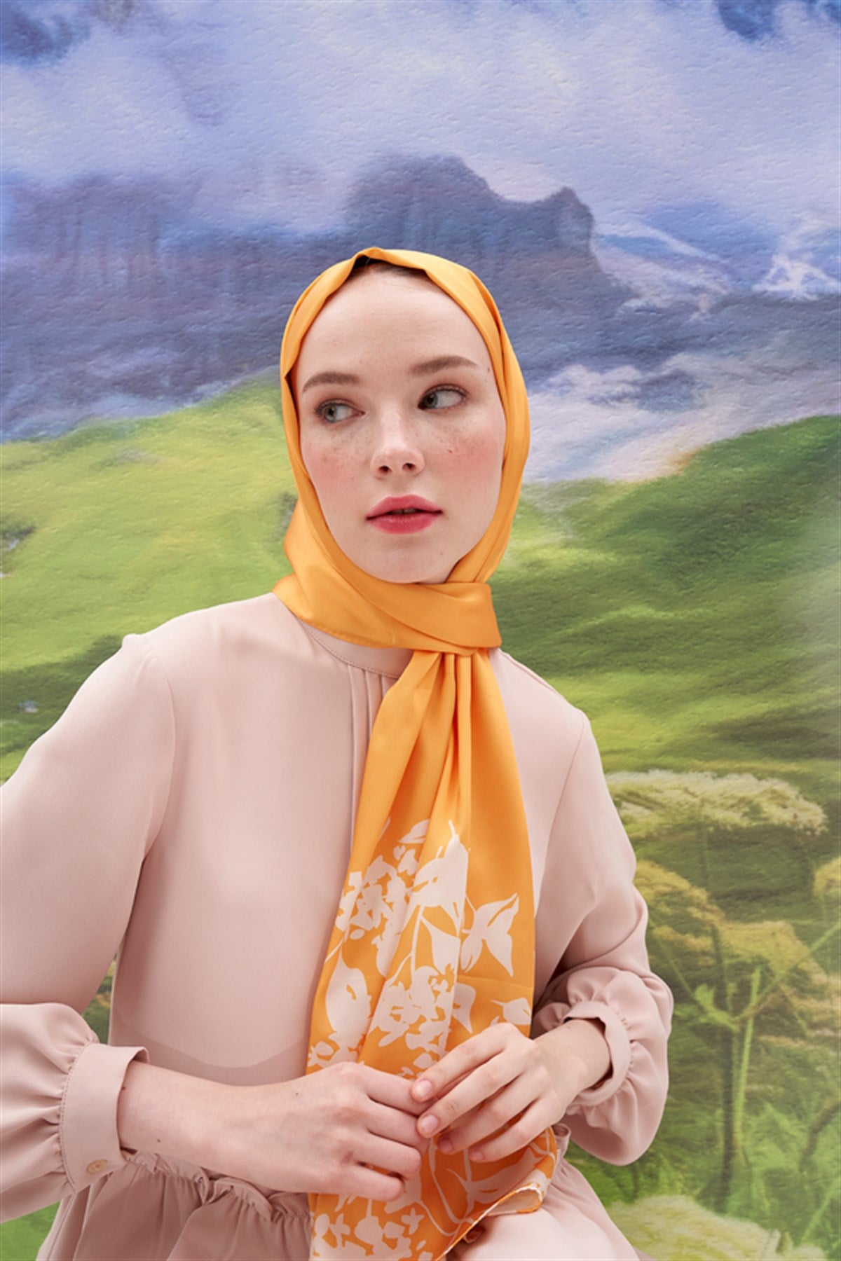 Lina Sarı Twill Şal