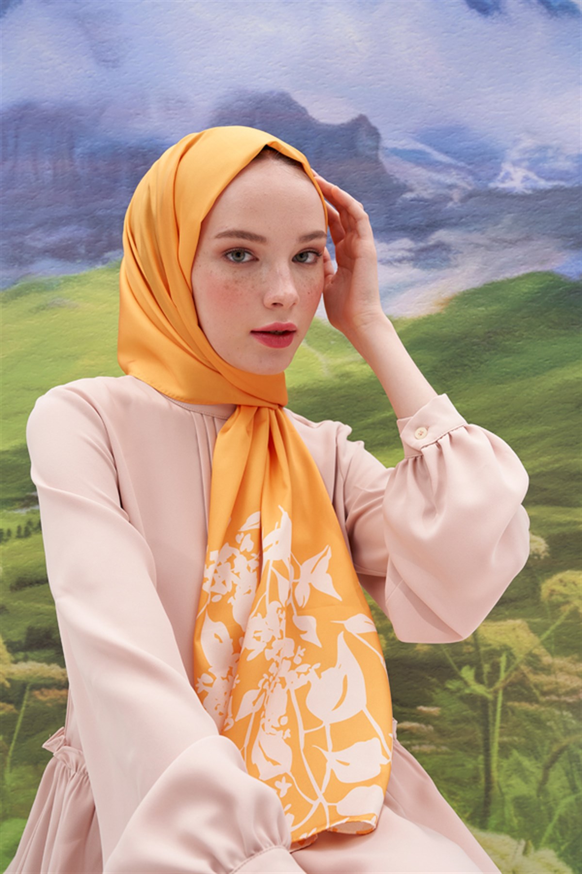 Lina Sarı Twill Şal
