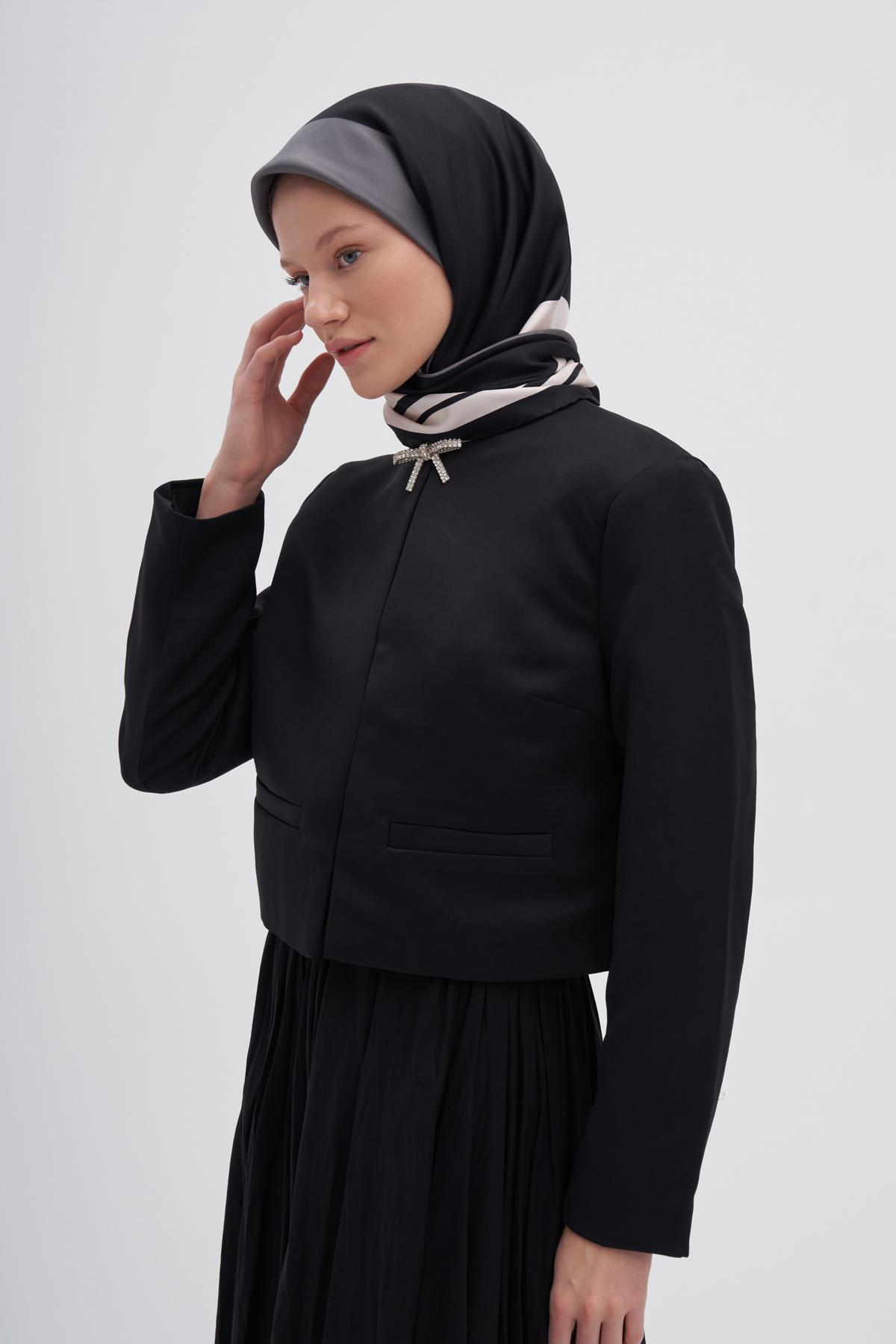 Manesa Siyah Mulbary İpek Eşarp