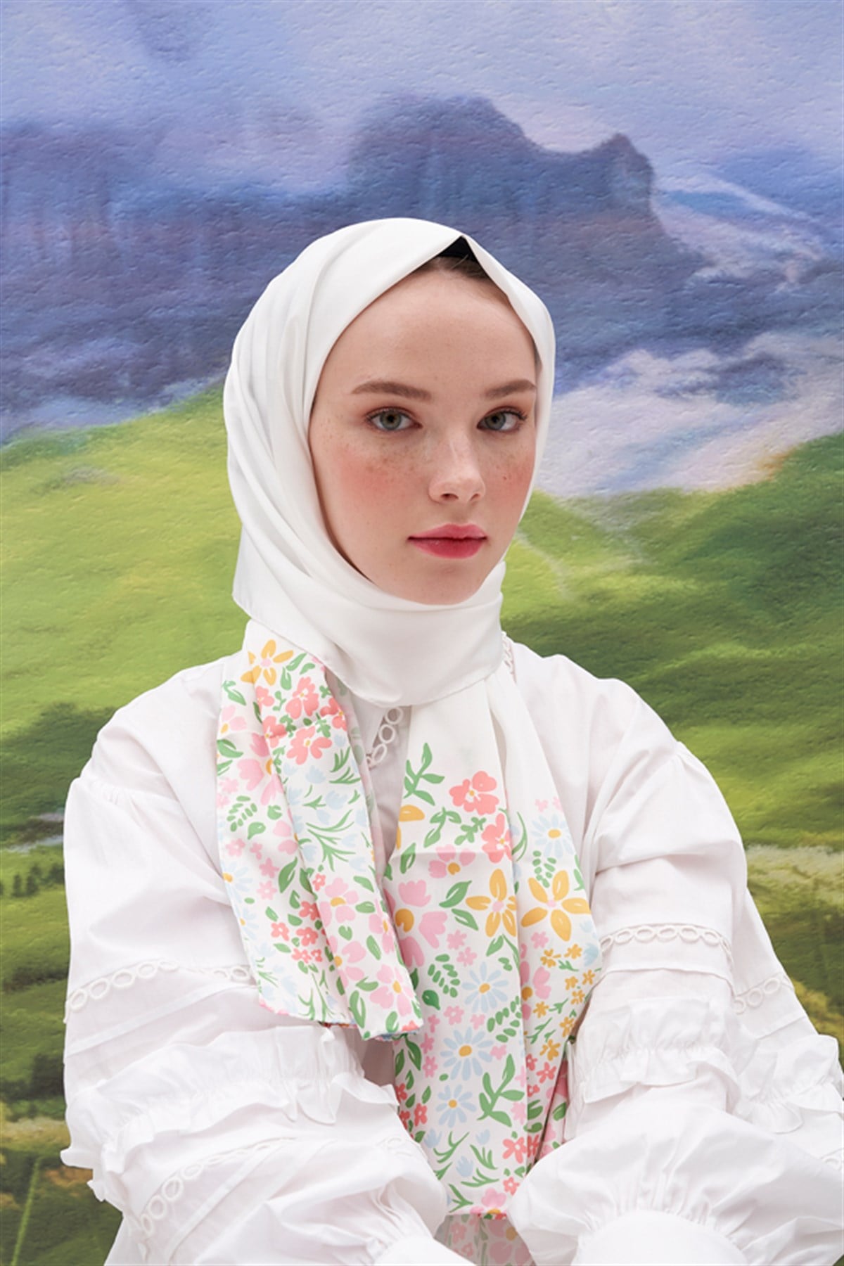 Monika Kırık Beyaz Twill Şal