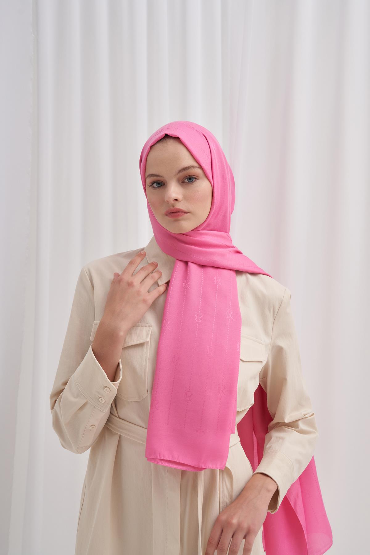 Monogram Jakar İtalyan İpekli Şal Koyu Pembe