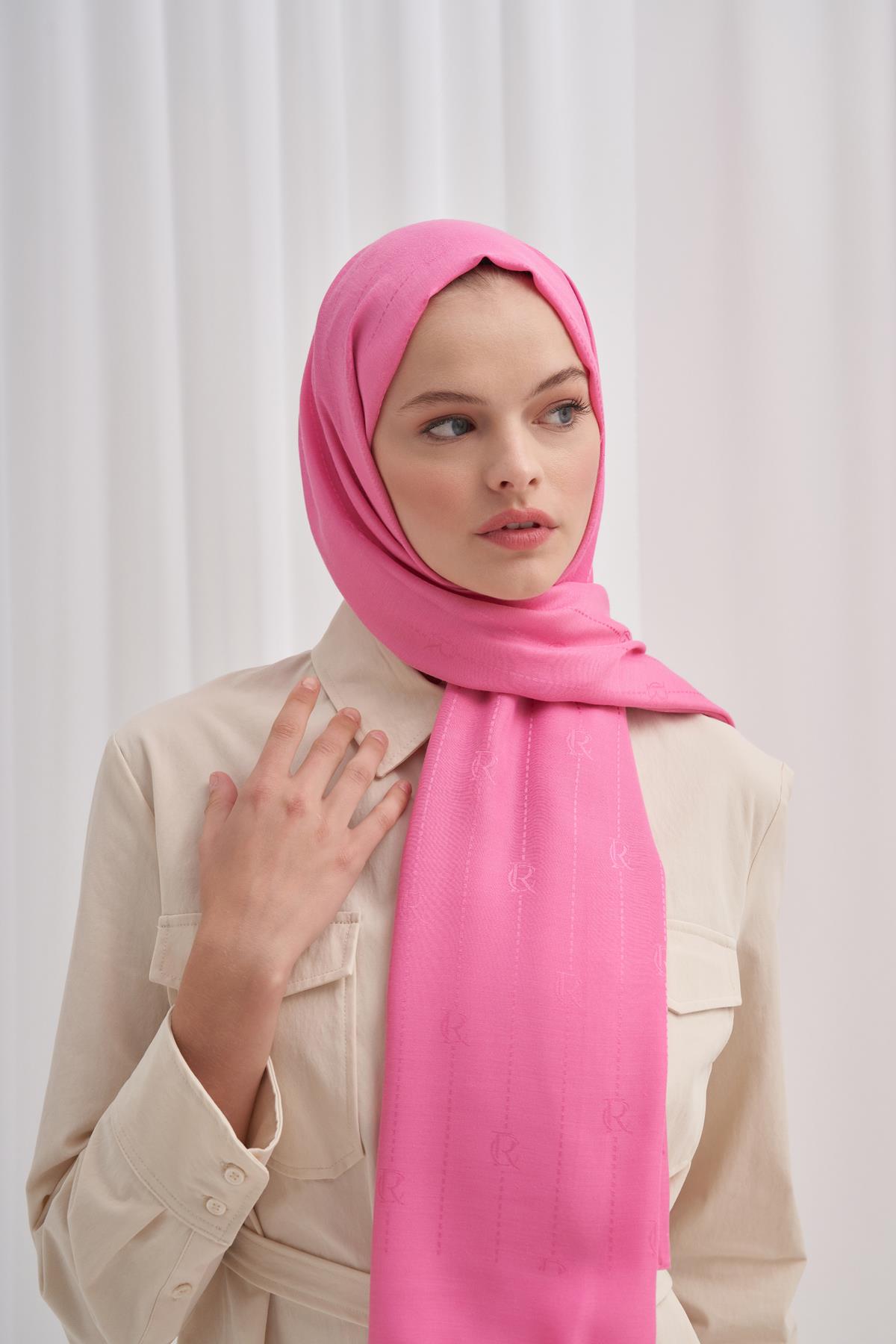 Monogram Jakar İtalyan İpekli Şal Koyu Pembe