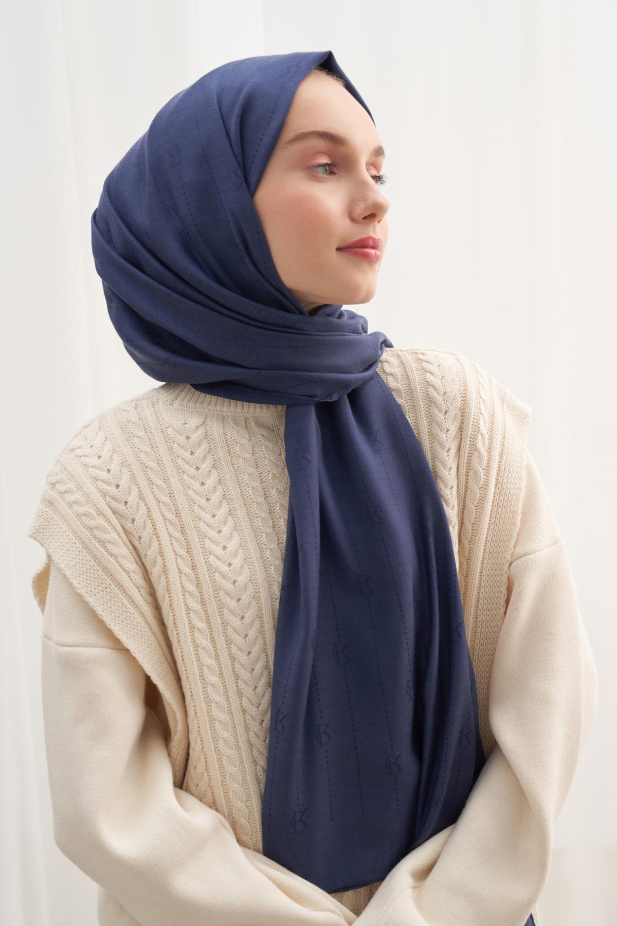 Monogram Jakar İtalyan İpekli Şal Lacivert