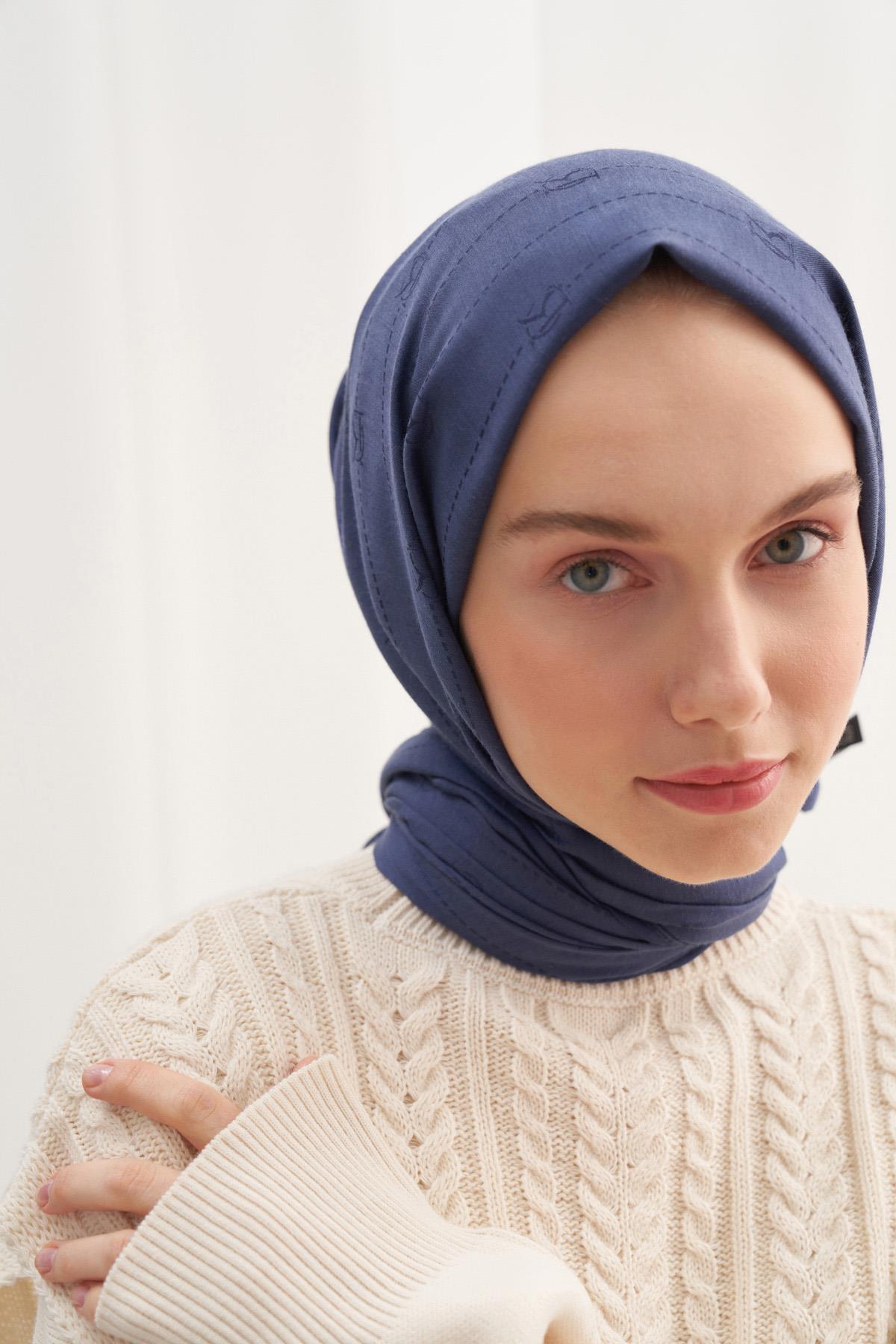 Monogram Jakar İtalyan İpekli Şal Lacivert