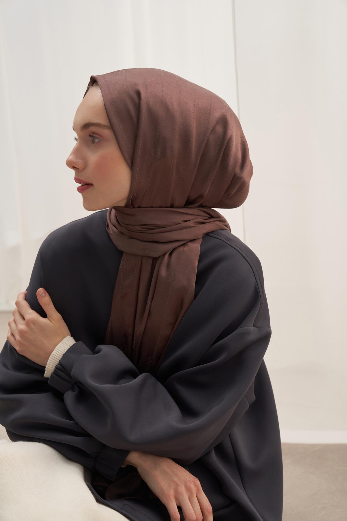 Monogram Jakar İtalyan İpekli Şal Soft Kahve