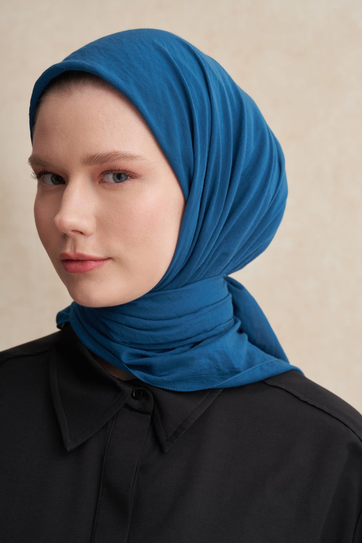 Organik Kırışık Eşarp Petrol Mavisi