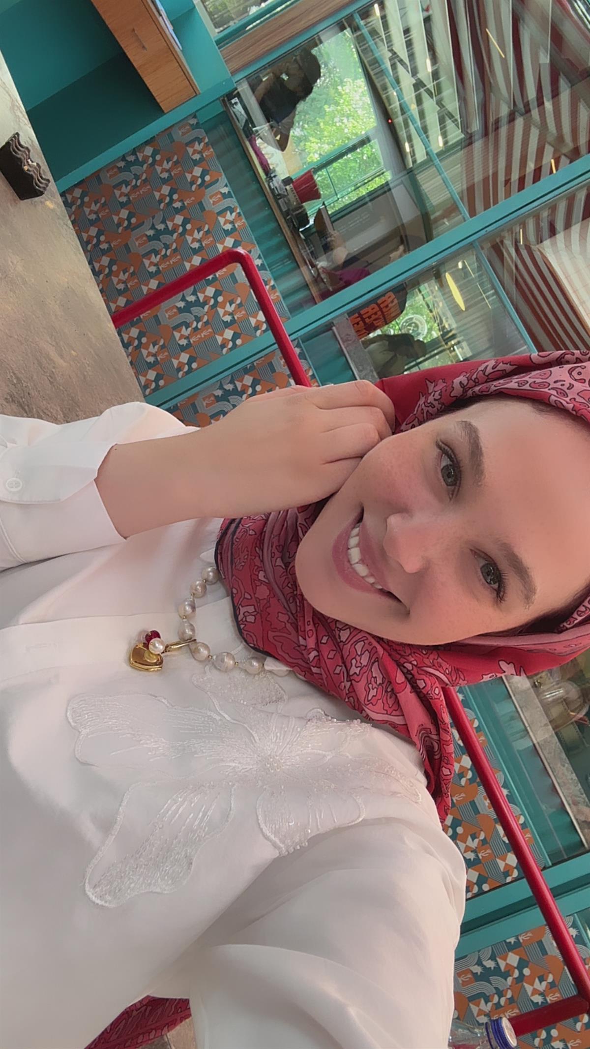 Rananın Tercihi Roots Nar Çiçeği Comfy İpek Şal