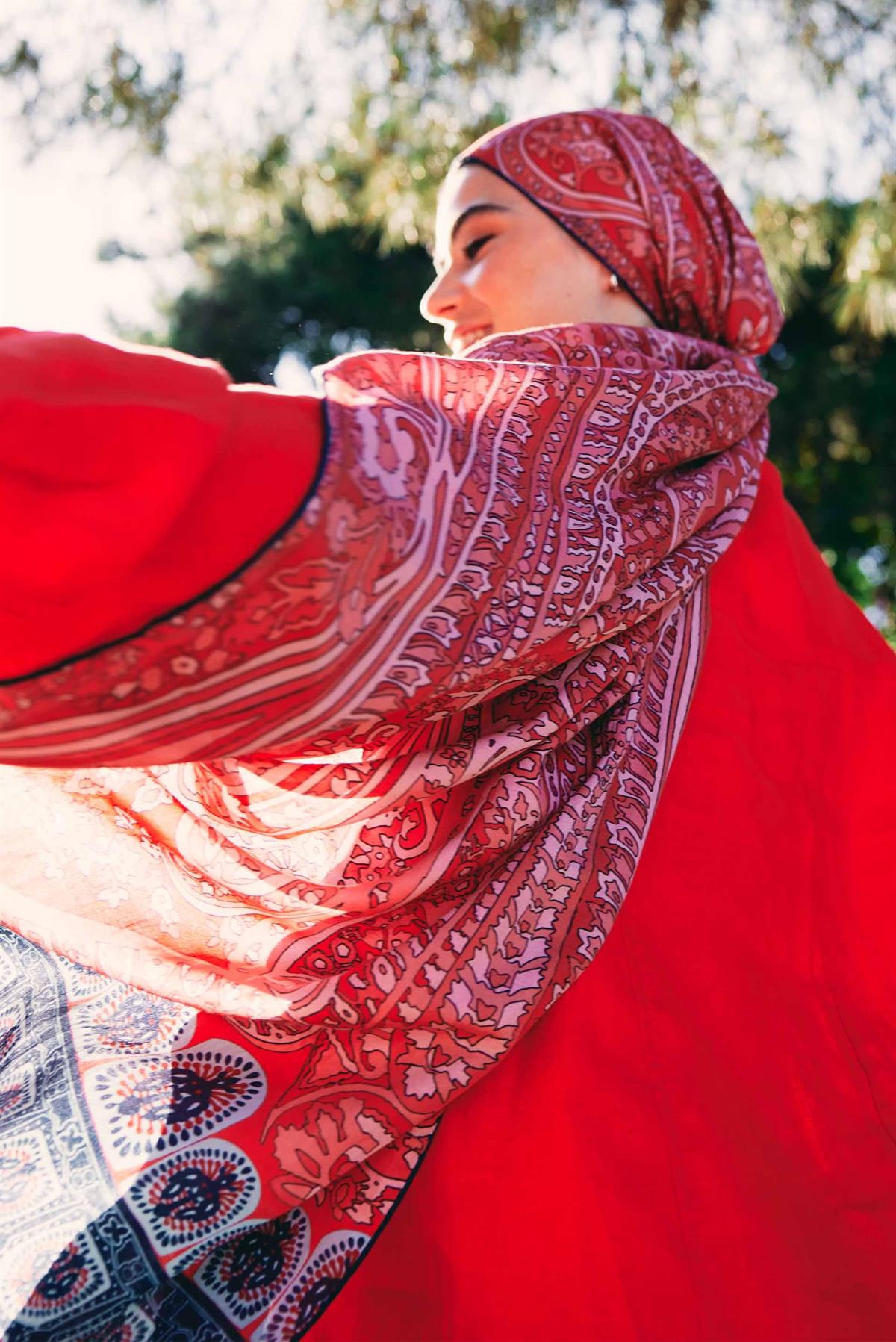 Roots Nar Çiçeği Comfy İpek Şal